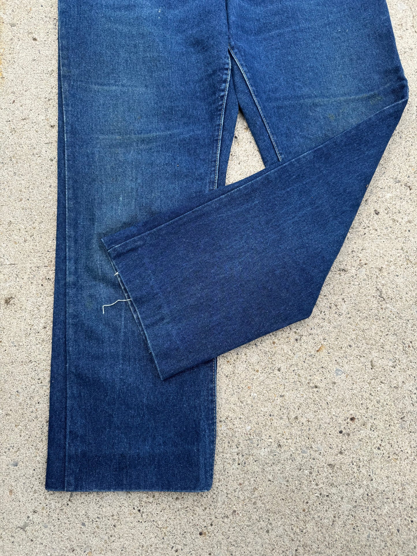 Vintage 1980s Lee Dark Wash High Waisted Jeans | Waist 31”