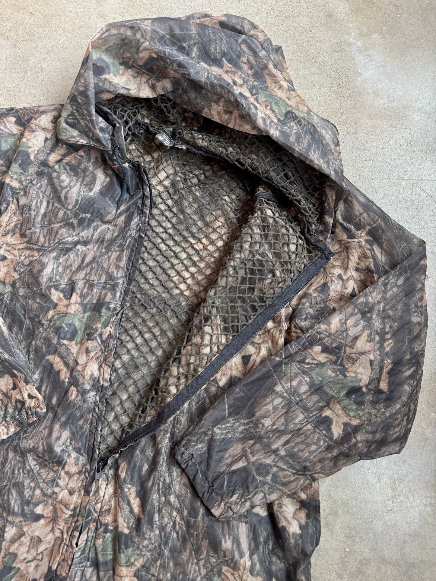 Shannon’s Bug Tamer Camoflauge Mesh Suit | XL