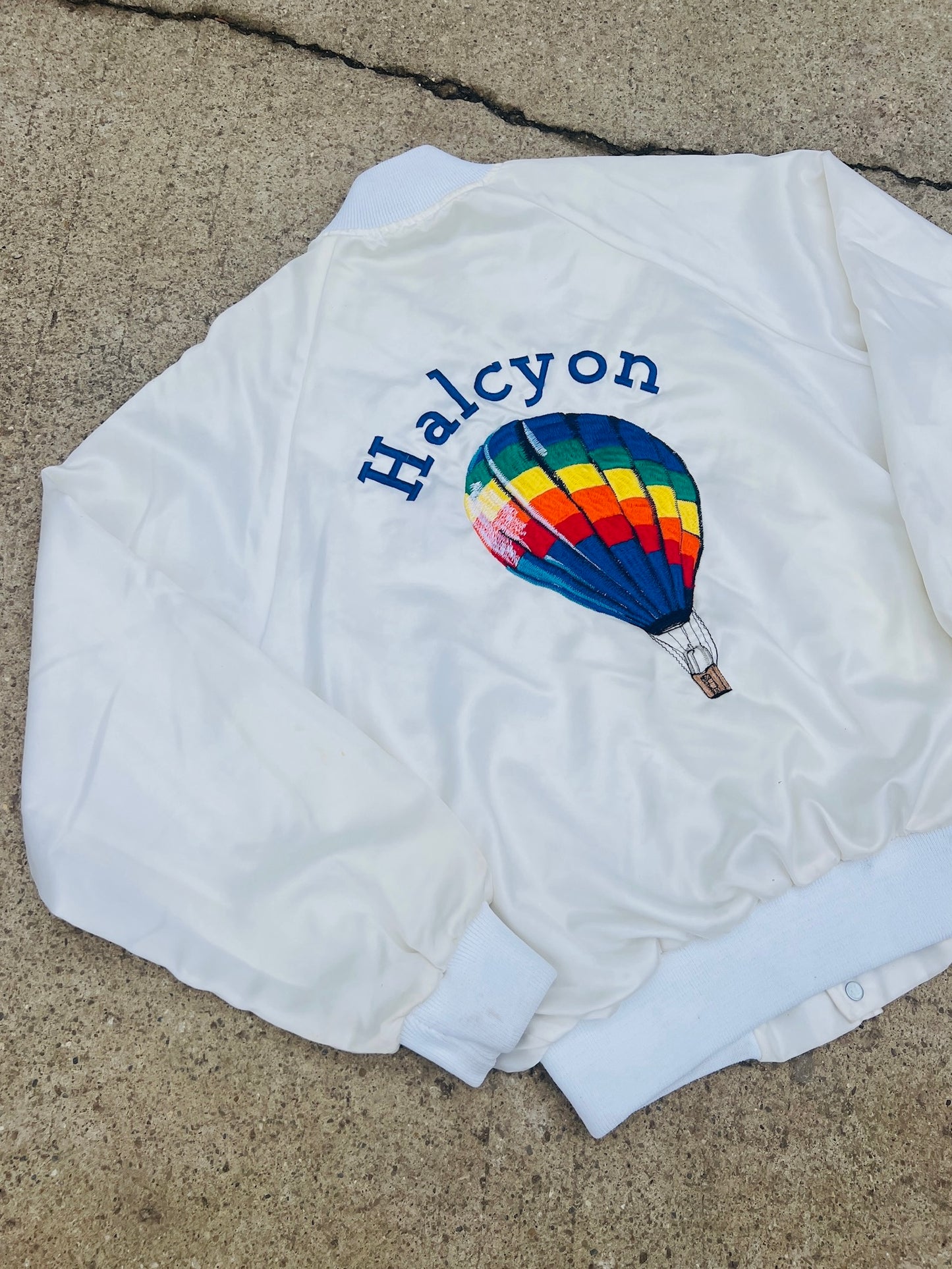 Vintage ‘89 Balloon Quest Halcyon Embroidered Satin Bomber Jacket | Large