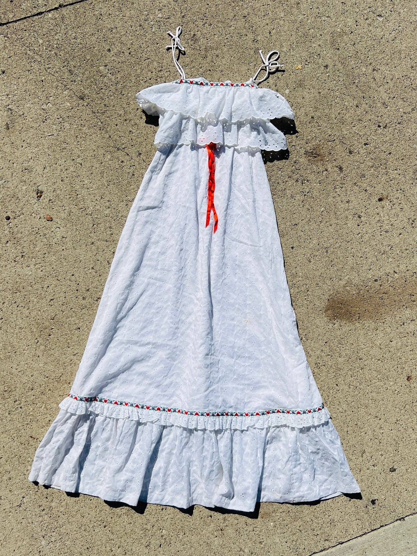 Vintage 1970s Vicky Vaughn White Eyelet Ruffle Maxi Dress | XS/S