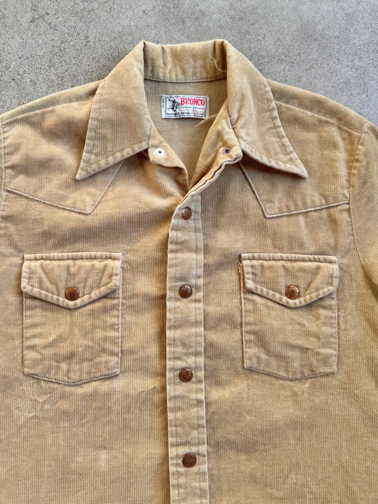 Vintage 1960s Bronco Tan Corduroy Western Shirt | Medium