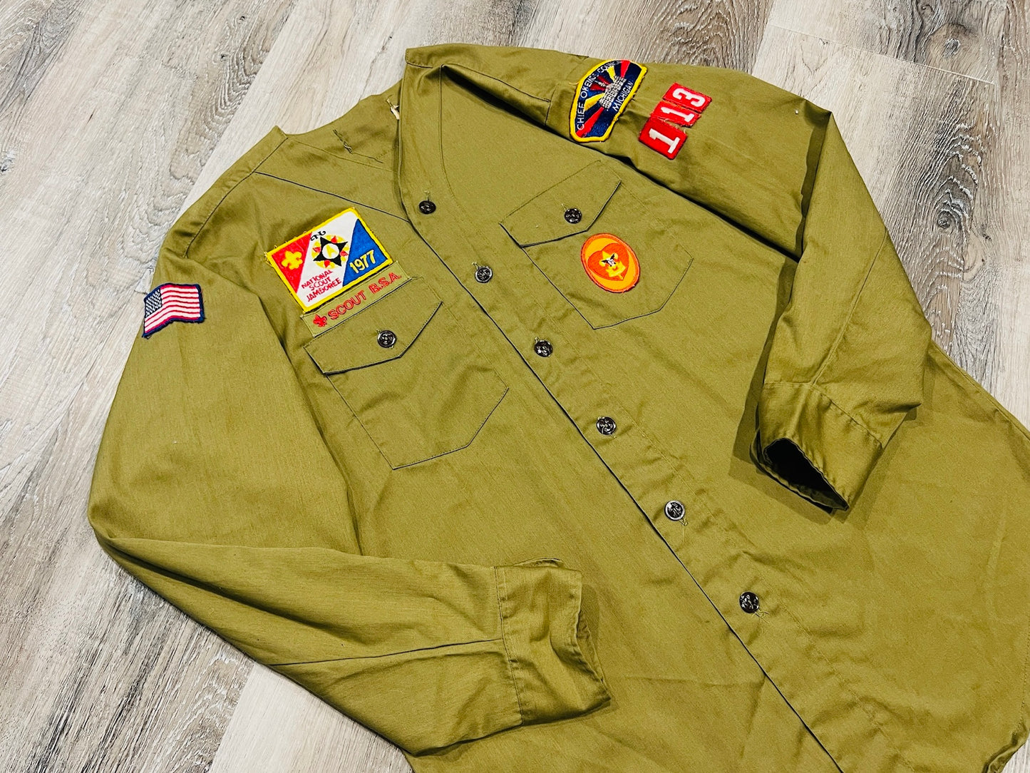 Vintage 1977 Scouts BSA Green Patched Button-Up Shirt | Large