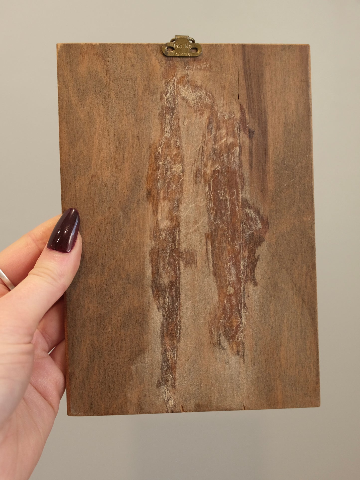 Wood Wall Hanging: Dutch Boy w/ Flowers