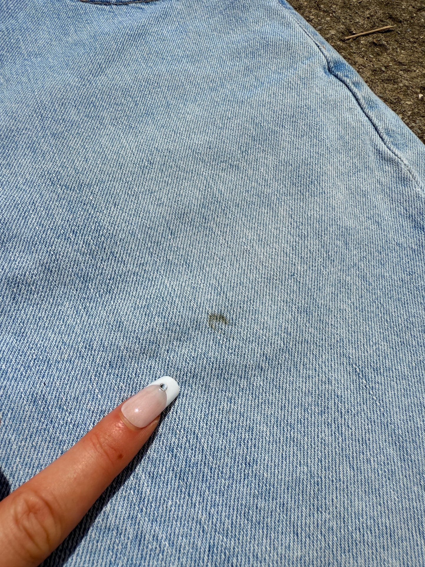 Vintage 1990s Levi’s 505 Light Wash Denim Shorts | Waist 33”