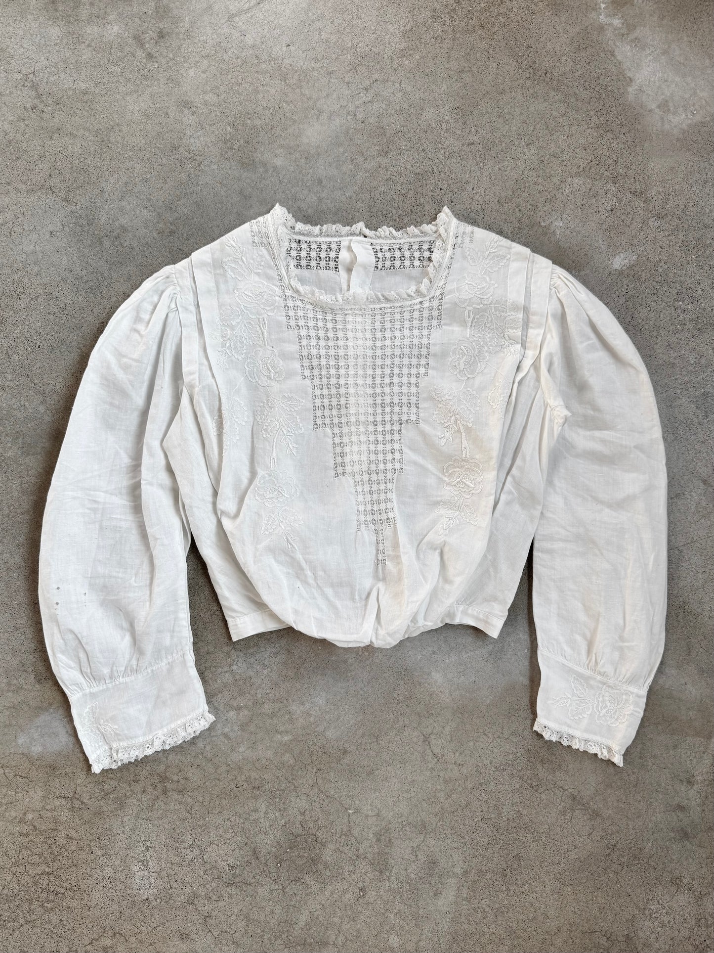 Antique 1900s Edwardian Lace Trim Pleated Bodice Blouse | Small
