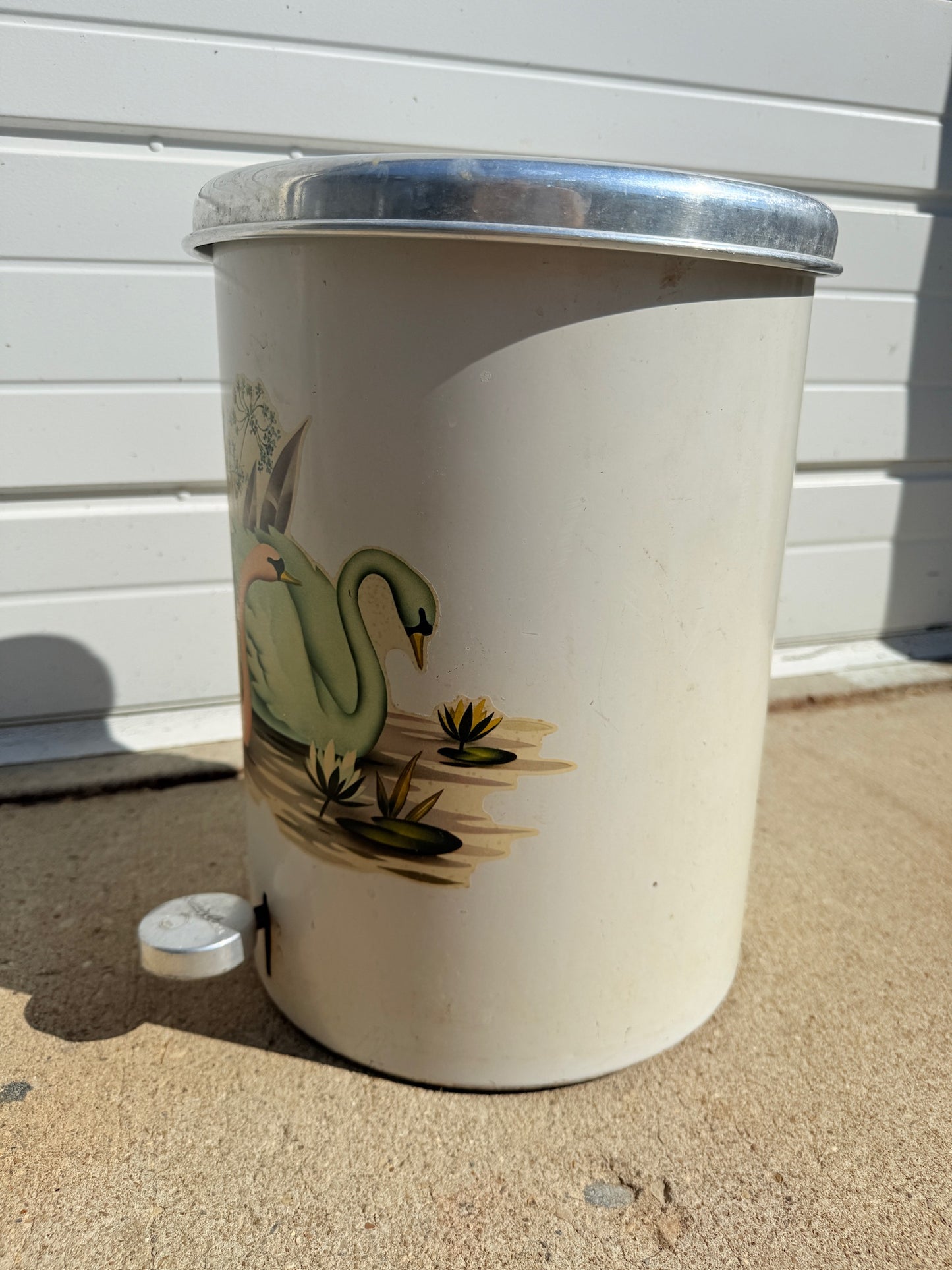 Vintage 1940s Beauty Can "Swan" Tin Trash Can