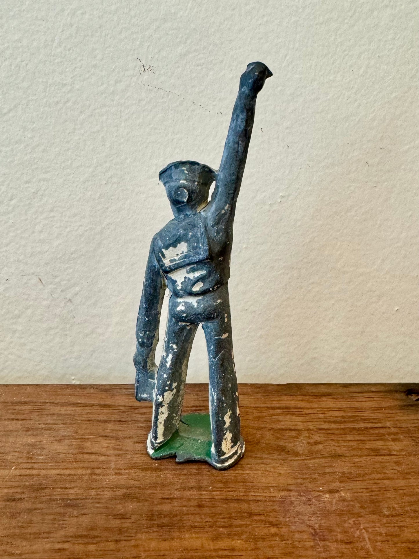 Vintage WWII Era Navy Manoil Metal Toy Soldier