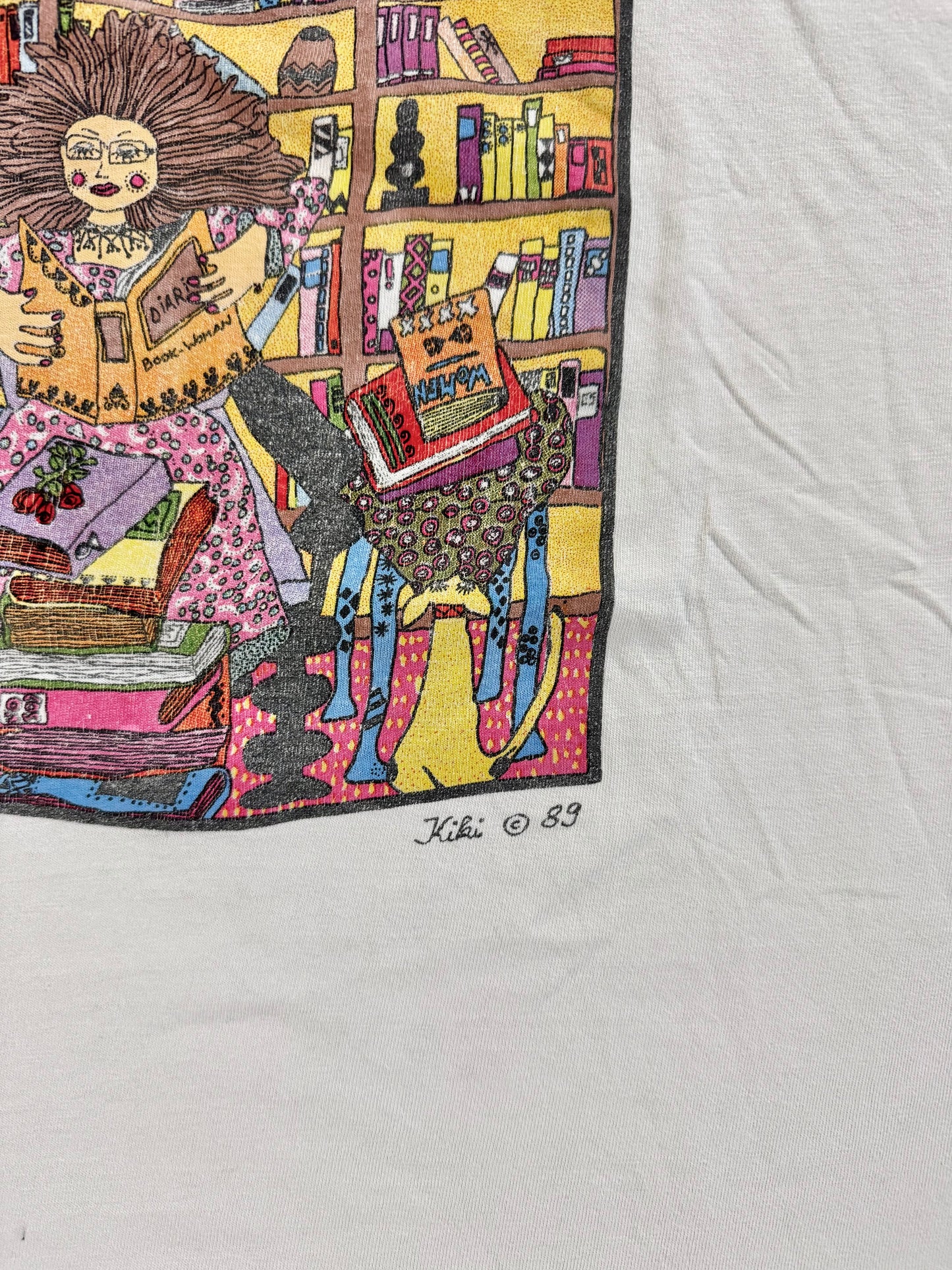 Vintage 1989 Kiki Suarez Book Woman Graphic Tee | XL