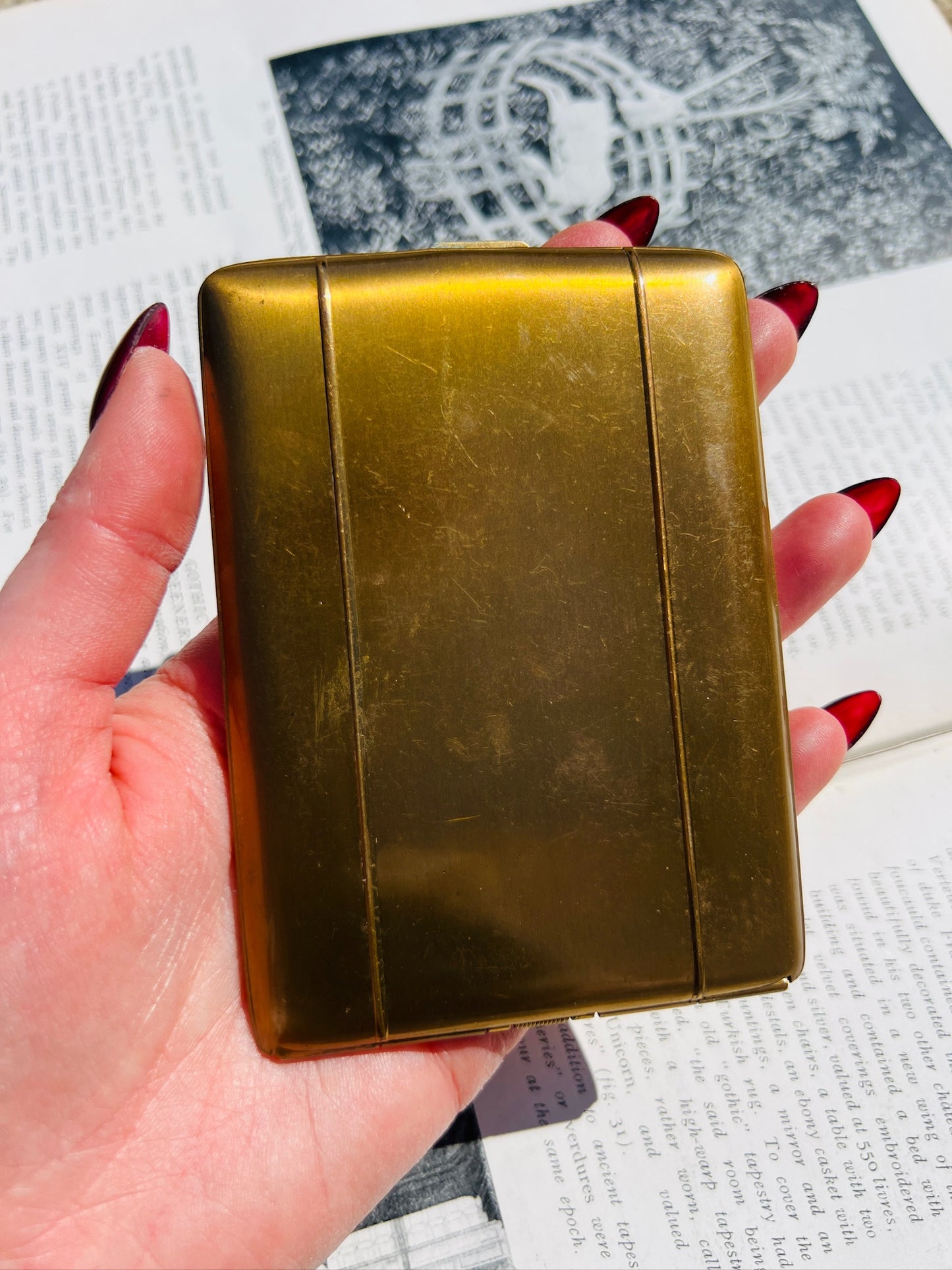 Vintage 1950s Gold Tone Cigarette Case