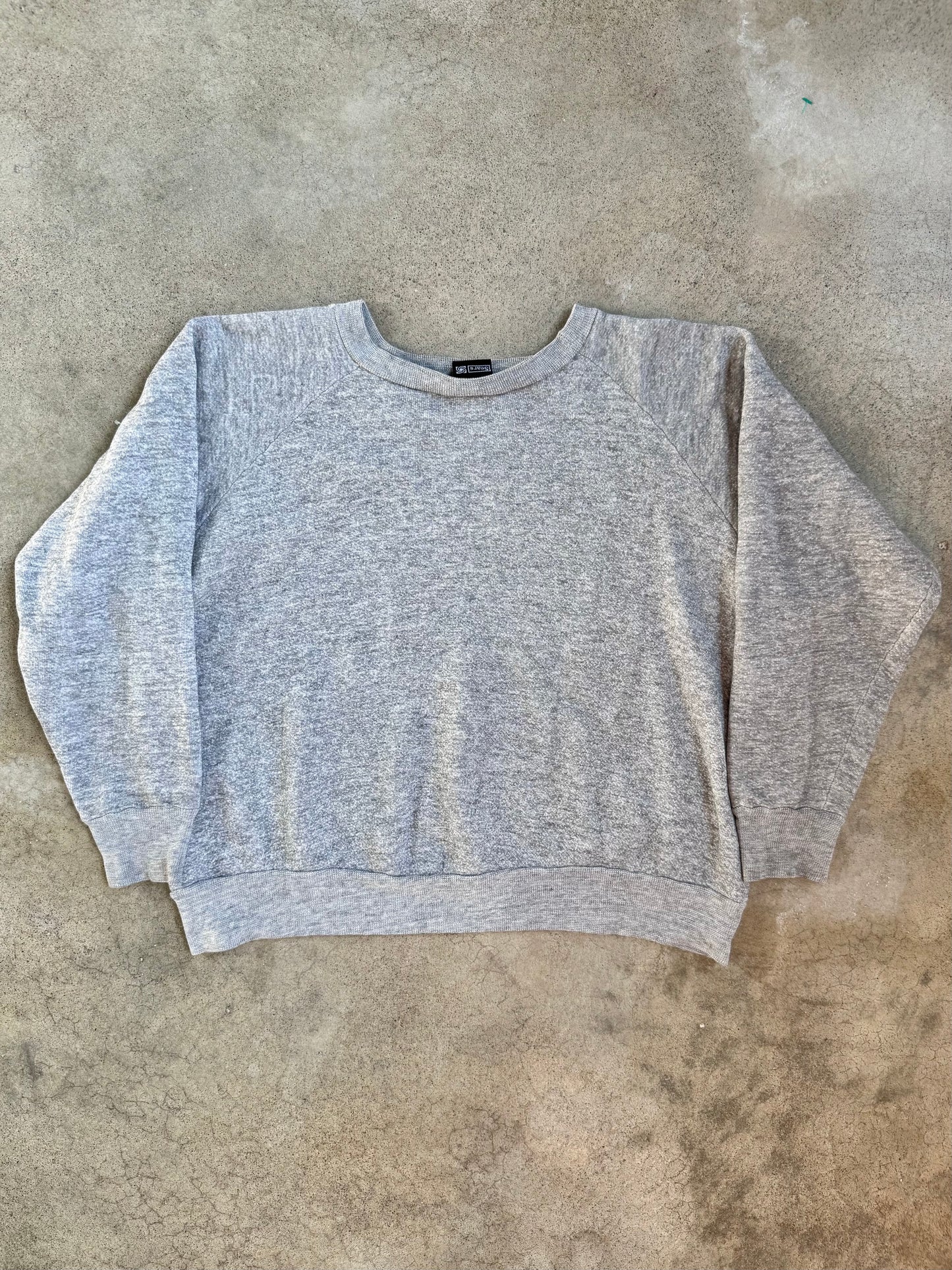 Vintage 1980s Sears Felted Cupid Heart Grey Raglan Sweatshirt | Large