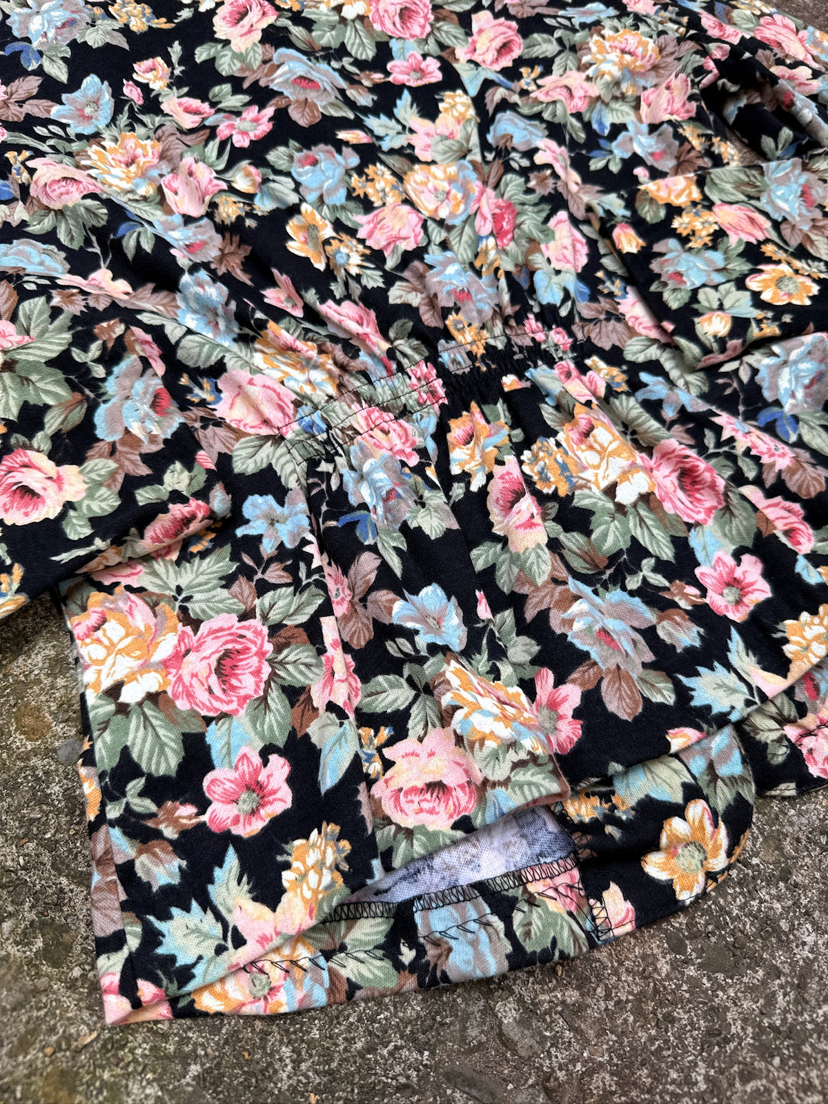 Vintage 1980's Miz California Floral Faux Pearl Button Blouse