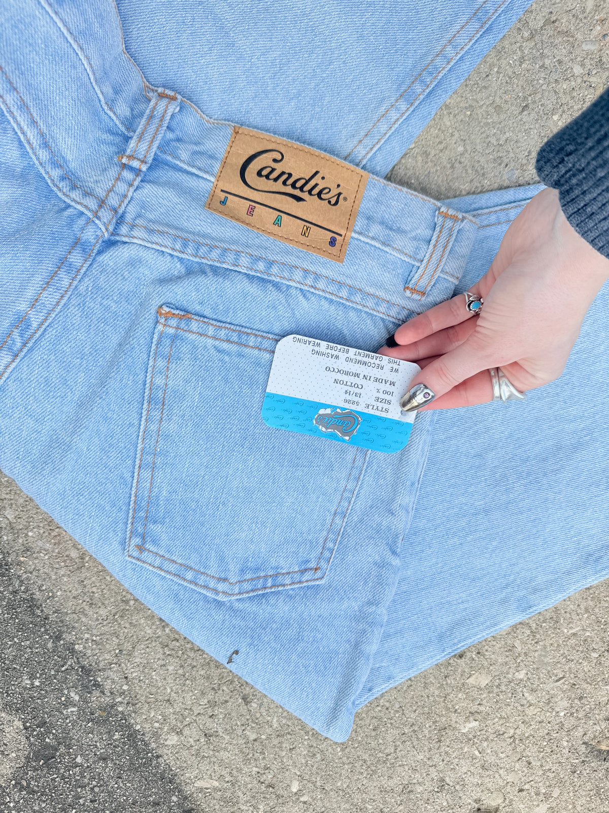 Vintage 1980s Deadstock Candies/ I.C.E. Tapered Fit Light Wash Denim Jeans | 13/14