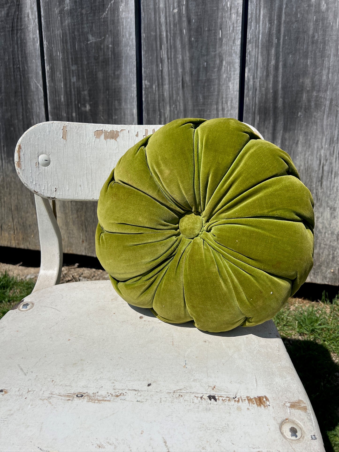 Vintage 1950s Green Tufted Round Throw Pillow