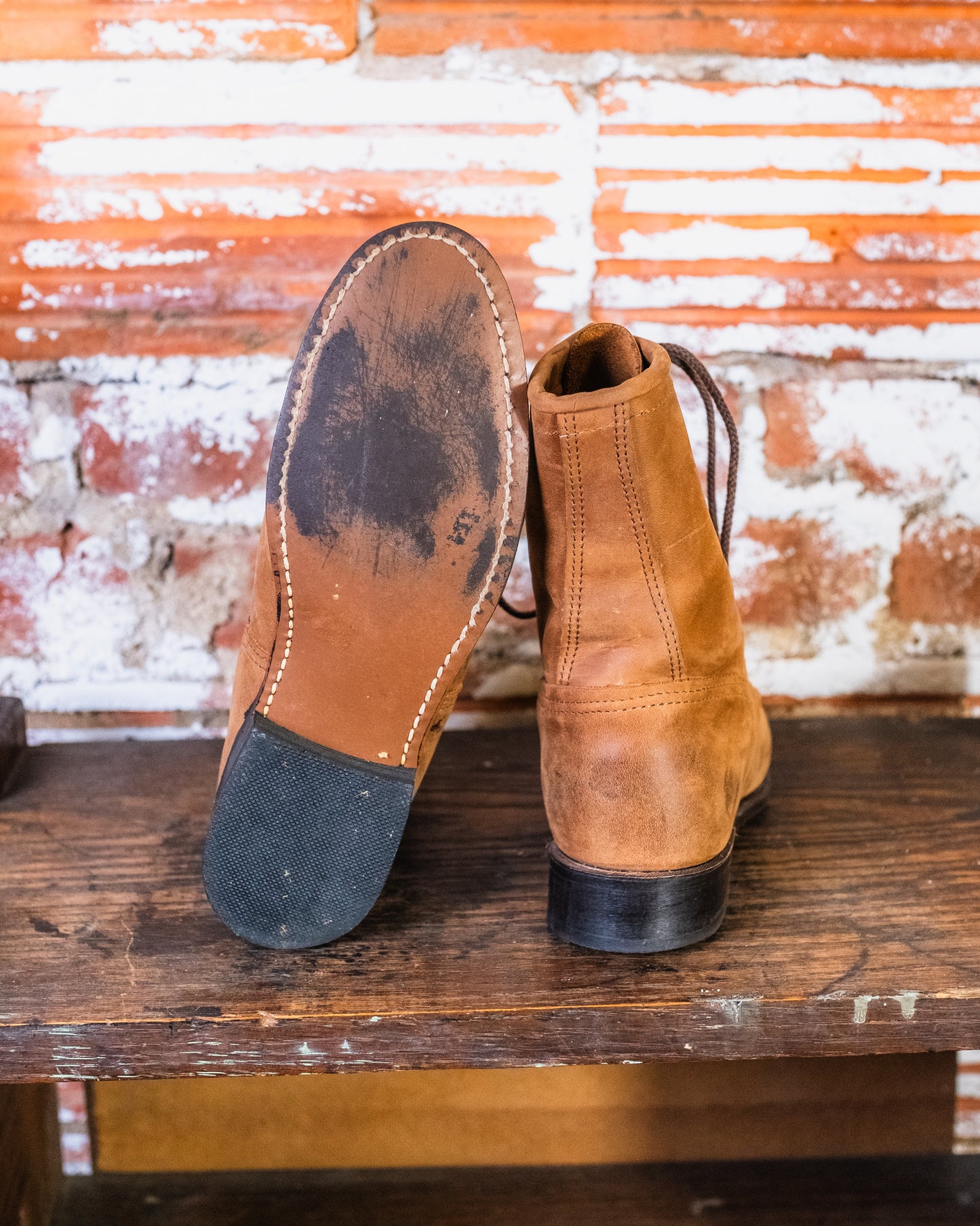 Vintage Brown Leather Lace-Up Boots | Women’s 7