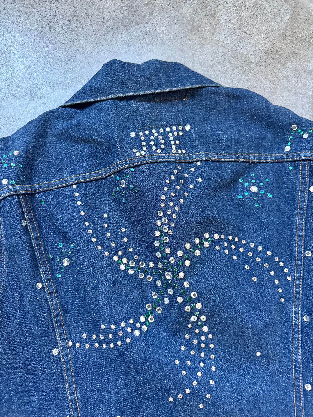 Vintage 1970s Levi’s Type III Rhinestone Dark Wash Denim Jacket | 42