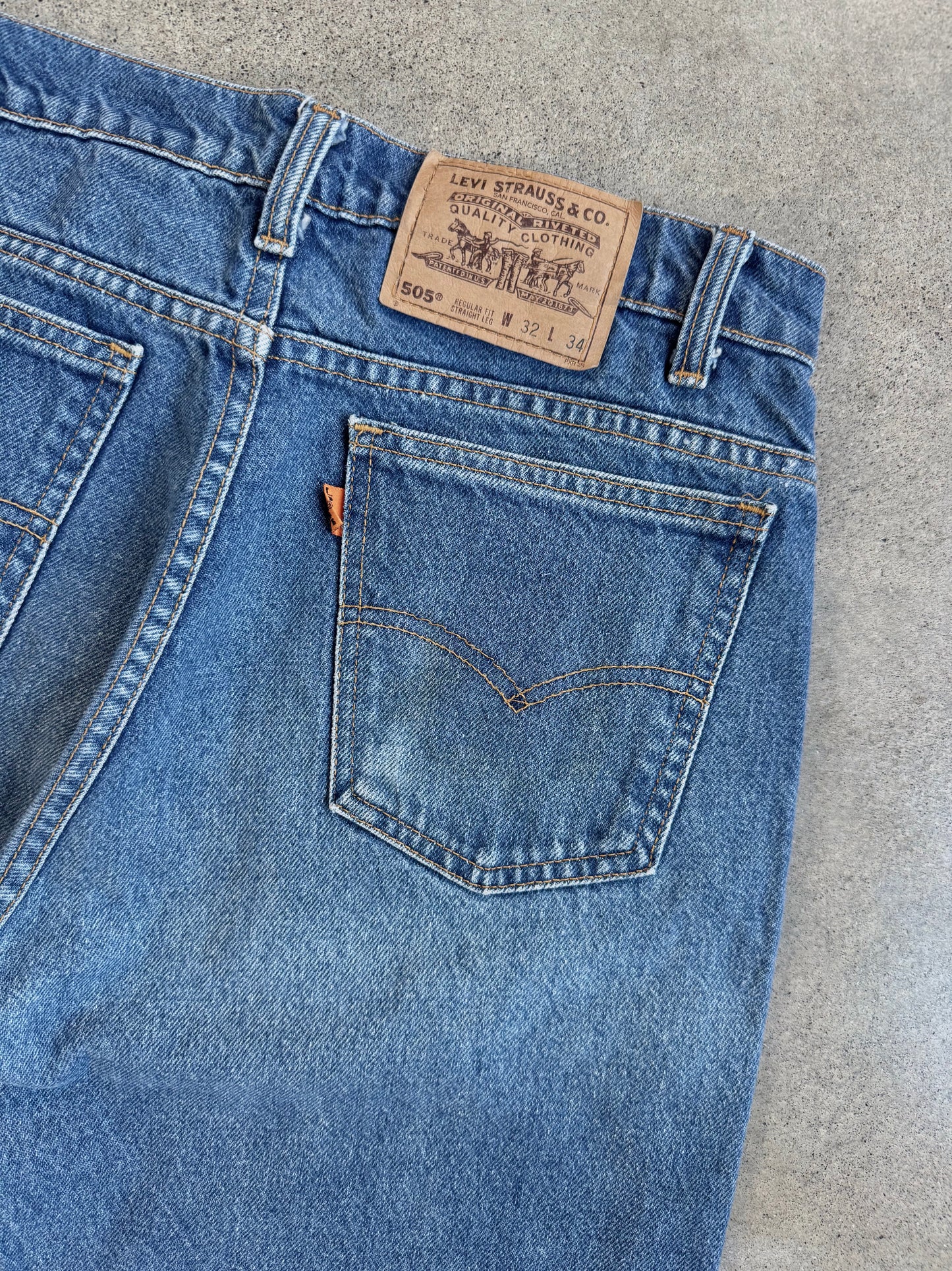 Vintage 1970s Levi's Orange Tab 505 Regular Fit Medium Wash Jeans | 32x34