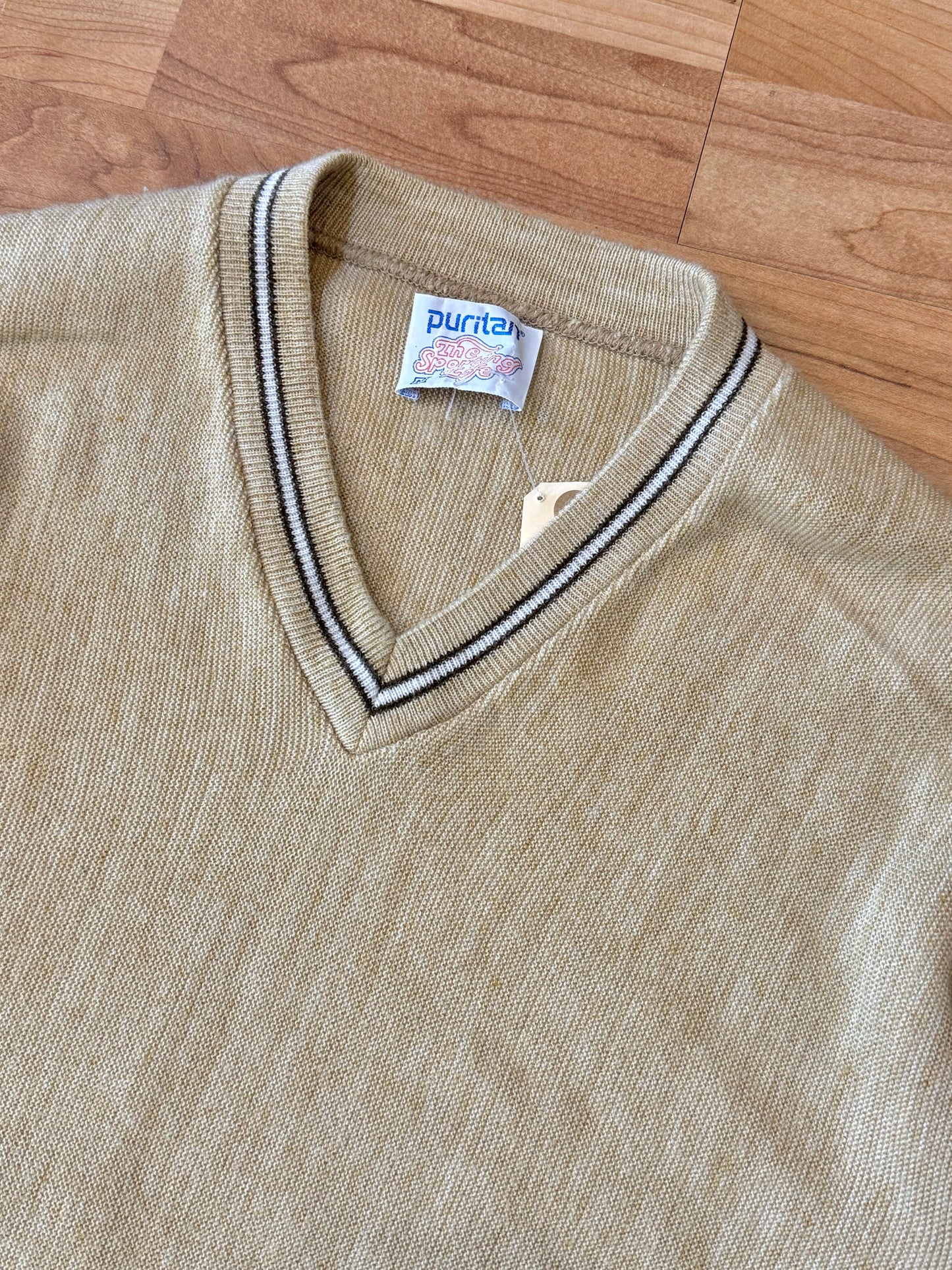 Vintage Puritan Tan V-Neck Acrylic Knit Sweater | Medium