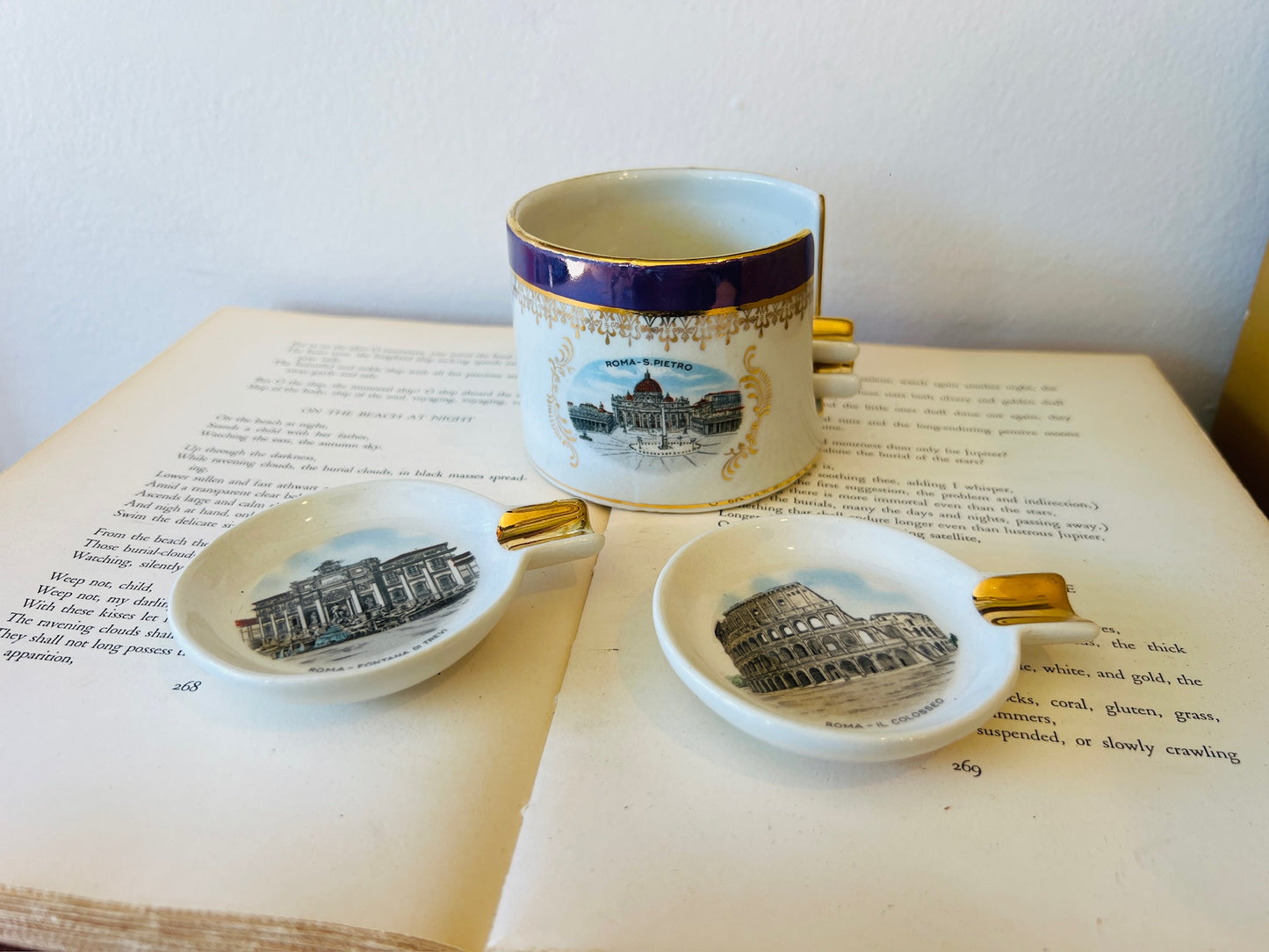 Vintage 1950s Rome Souvenir Porcelain Stackable Ashtray Set