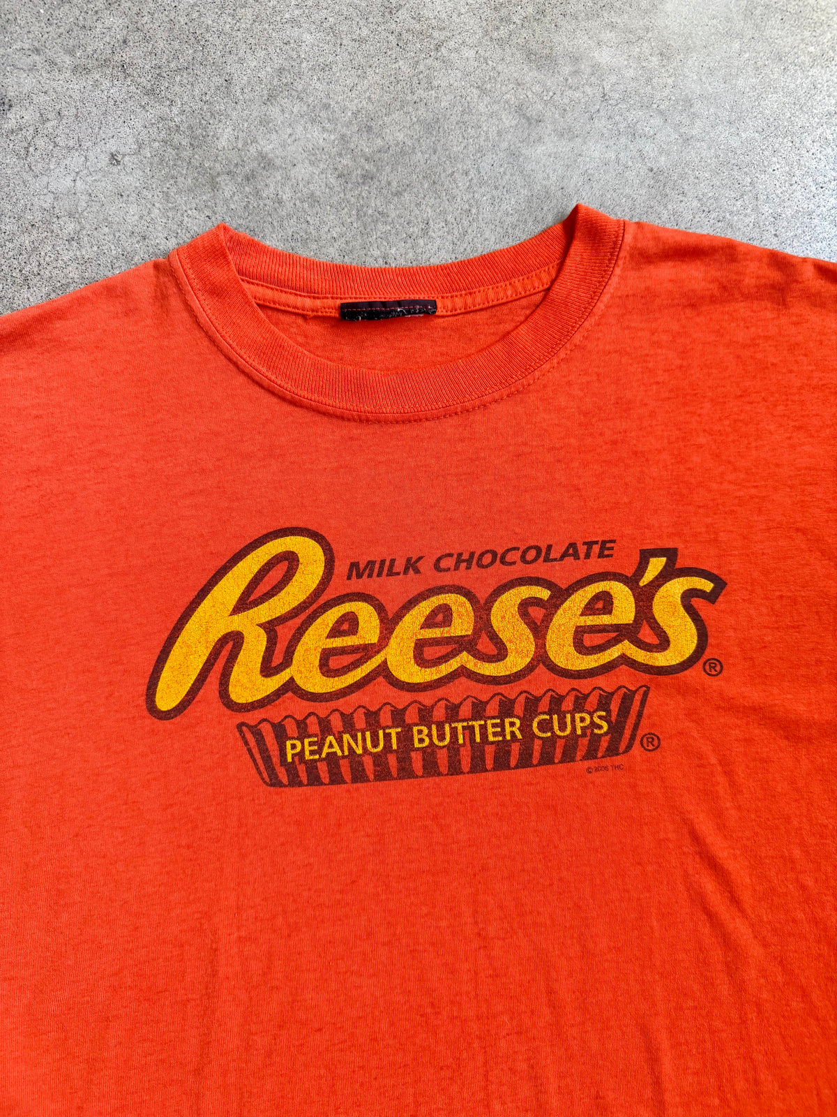 Vintage 2005 Orange Reese’s Peanut Butter Cup Tee | Medium