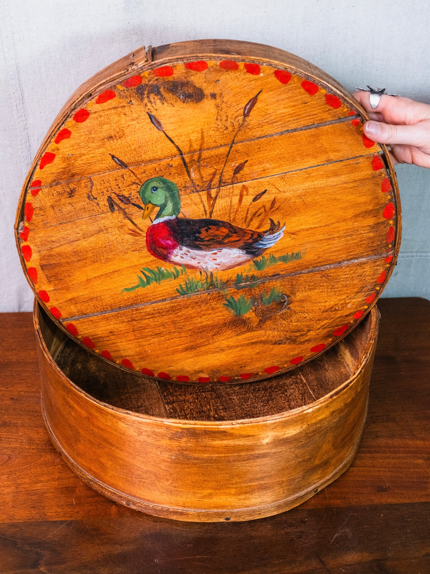 Vintage Dufeck Wood Co. Hand-Painted Duck Bentwood Round Cheese Box