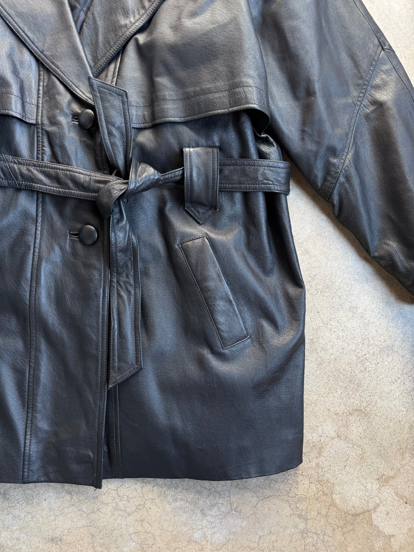 Vintage 1980s Middlebrook Park Black Leather Belted Coat | Large