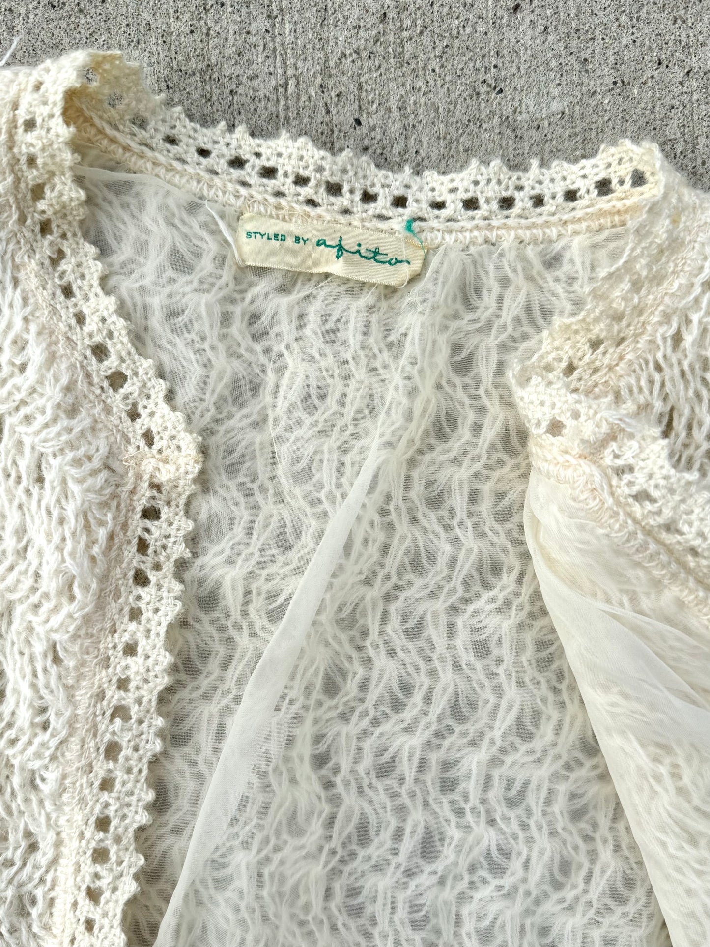 Vintage Ivory Crochet Cropped Open Cardigan | Large