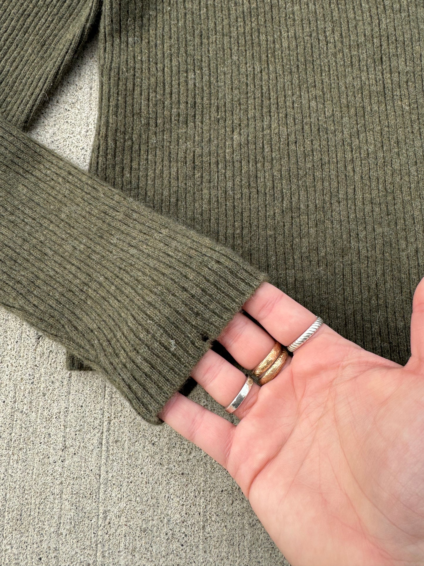 Vintage 1990s Daniel Bishop Green Cashmere Turtleneck | Large