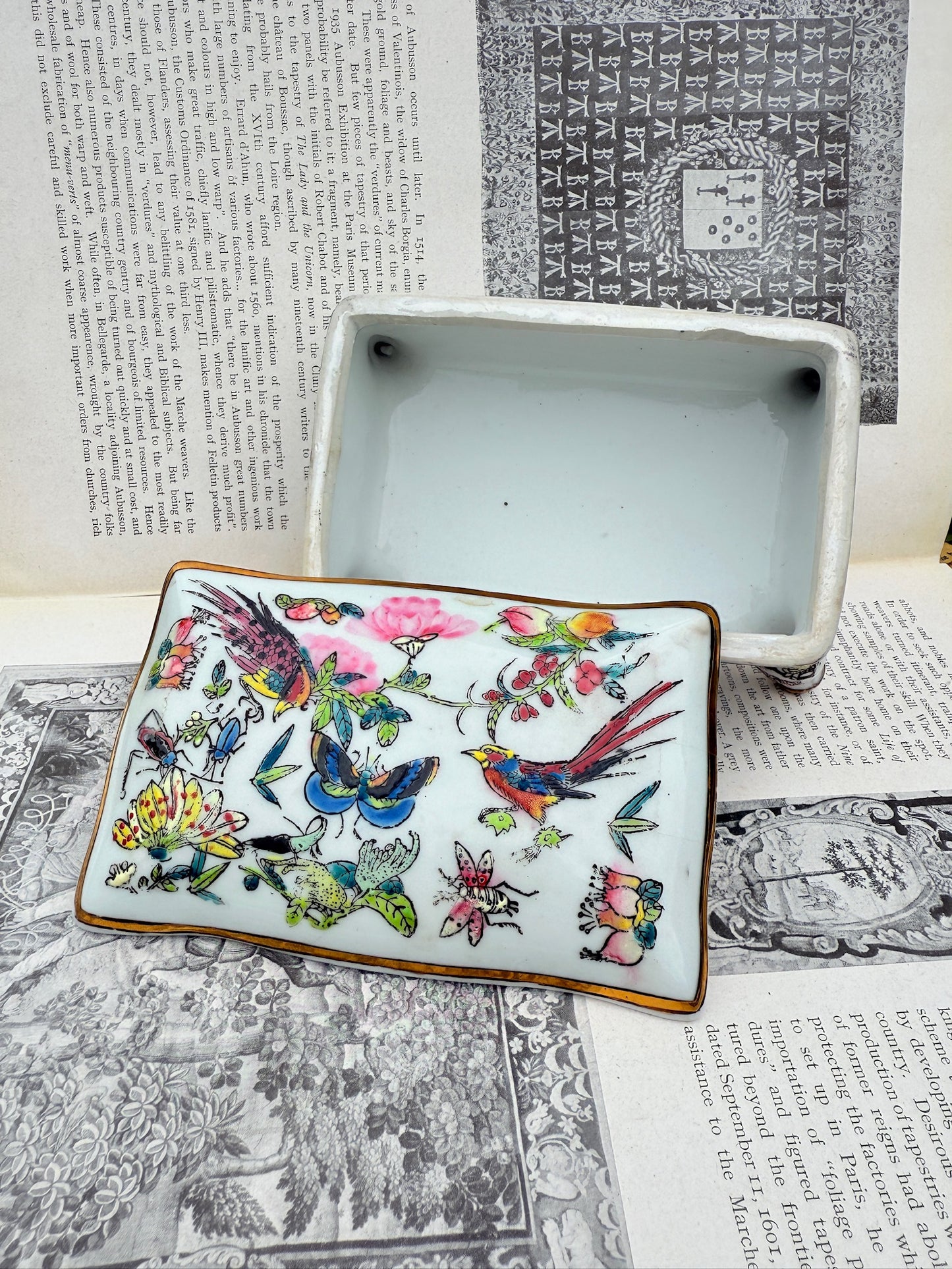 Vintage 1970s Birds Butterflies & Florals Ceramic Trinket Box