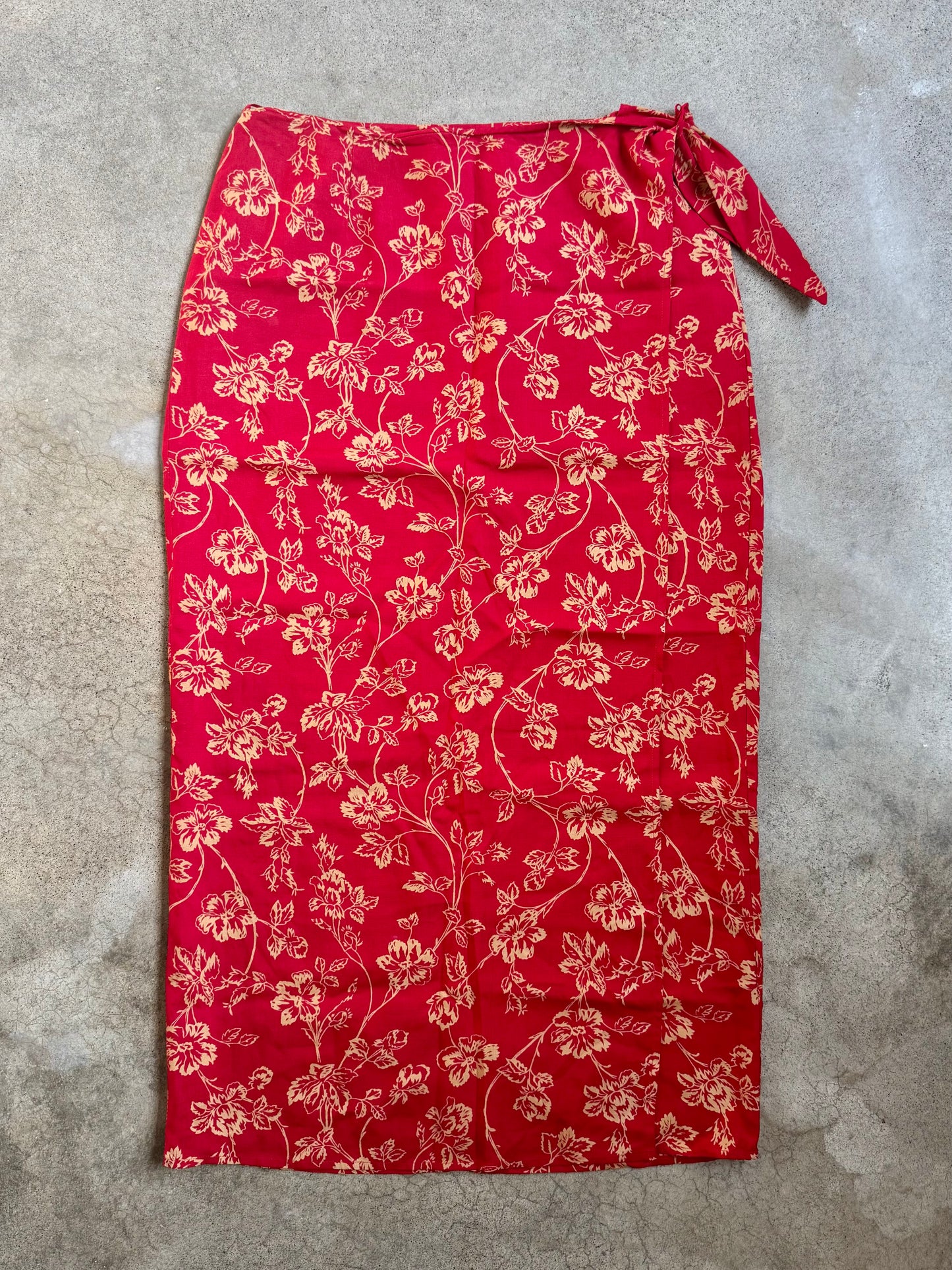 Vintage 1990s Lauren Ralph Lauren Red Floral Silk & Linen Wrap Skirt | Waist 31”