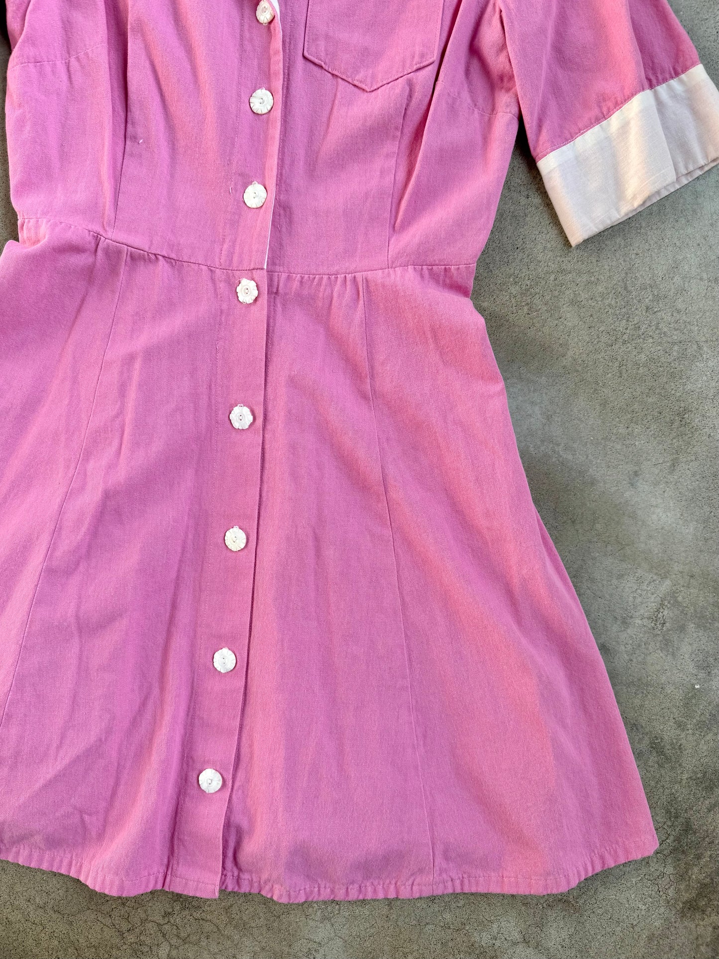 Vintage 1960s Pink & White Short Sleeve Collared Uniform Dress | Medium