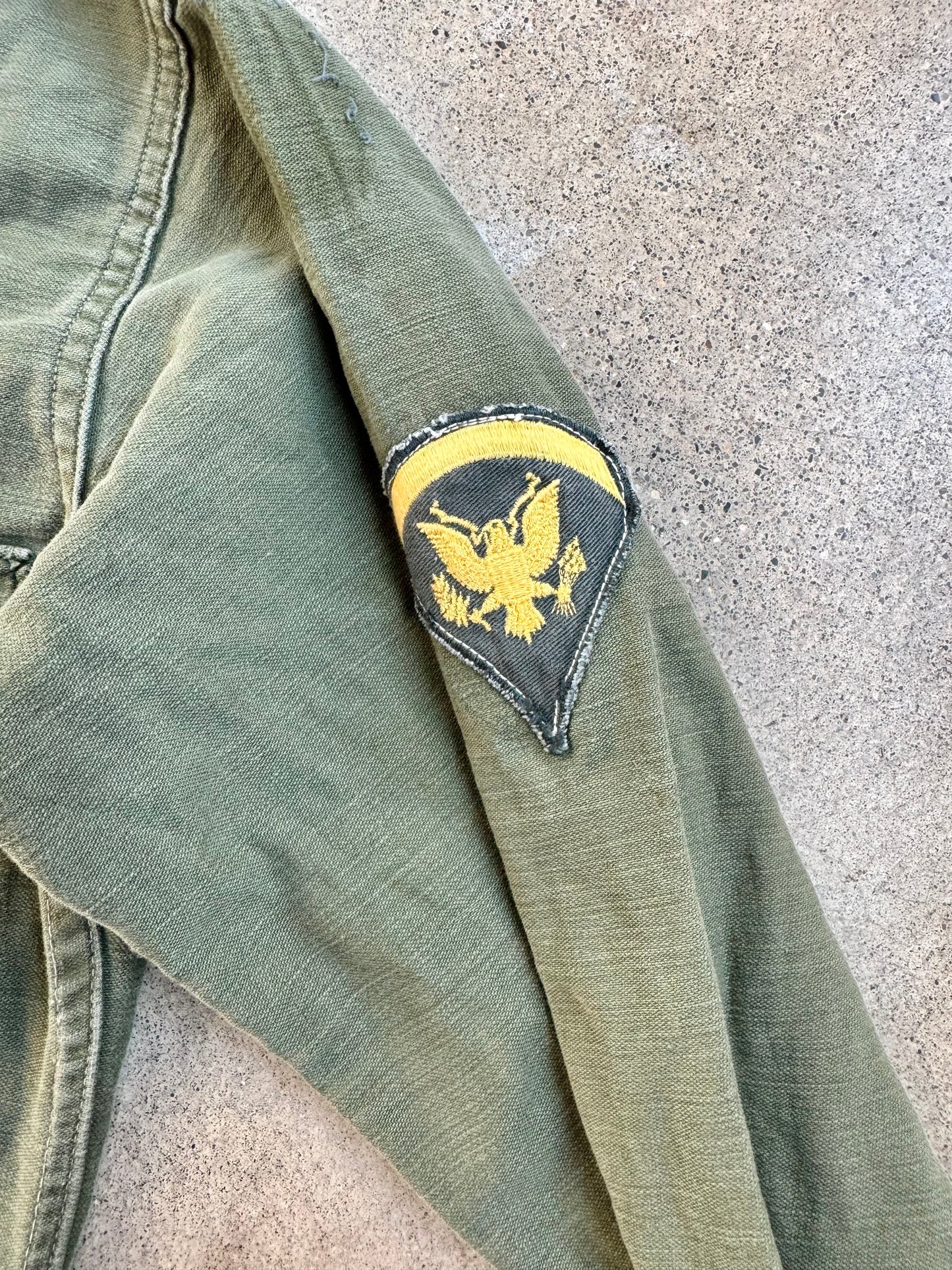 Vintage Vietnam Era U.S. Army OG-107 Sateen Cotton Fatigue Shirt | XS/S