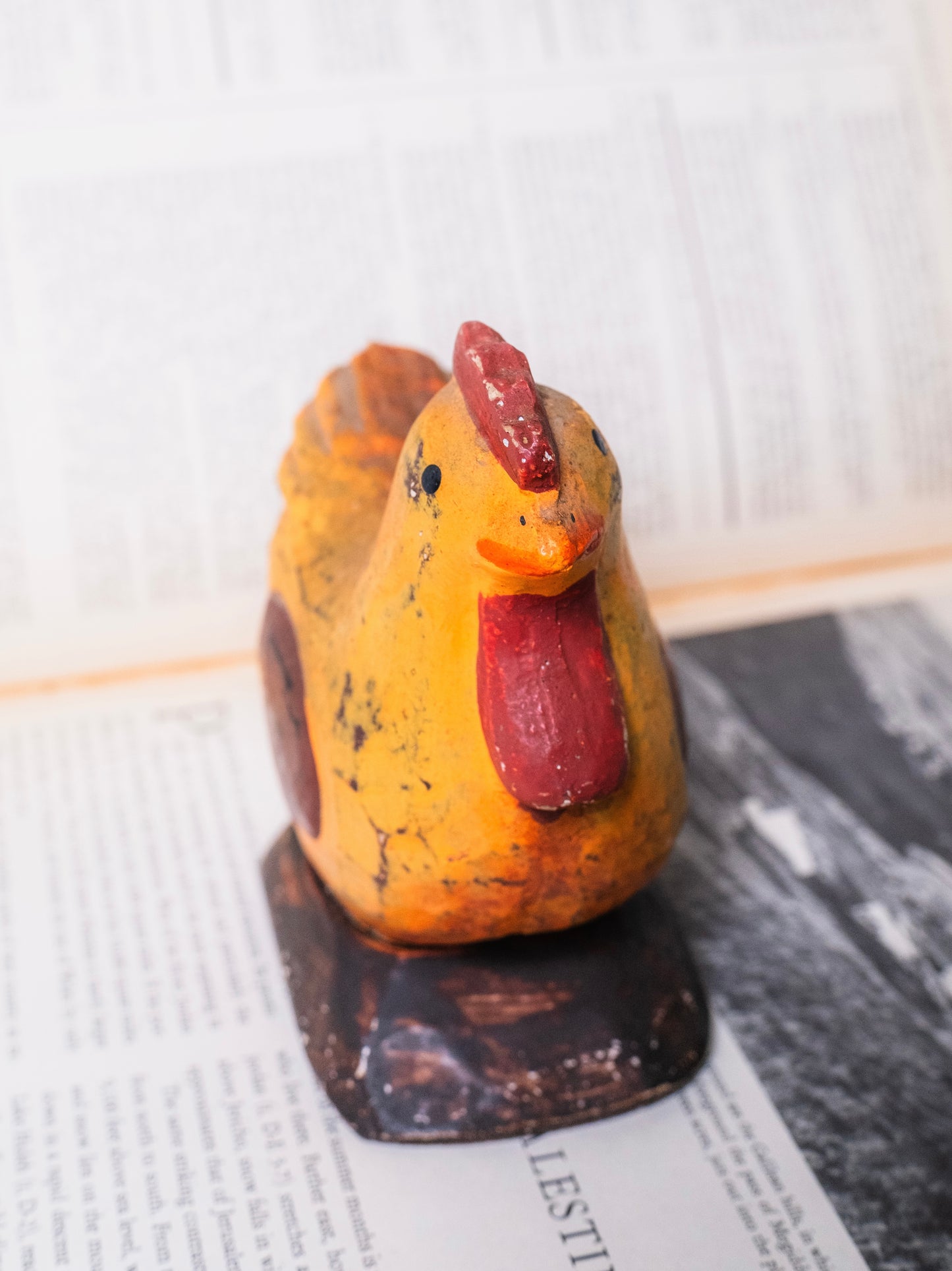 Vintage 1970s Chalkware Rustic Folk Art Chicken Figurine