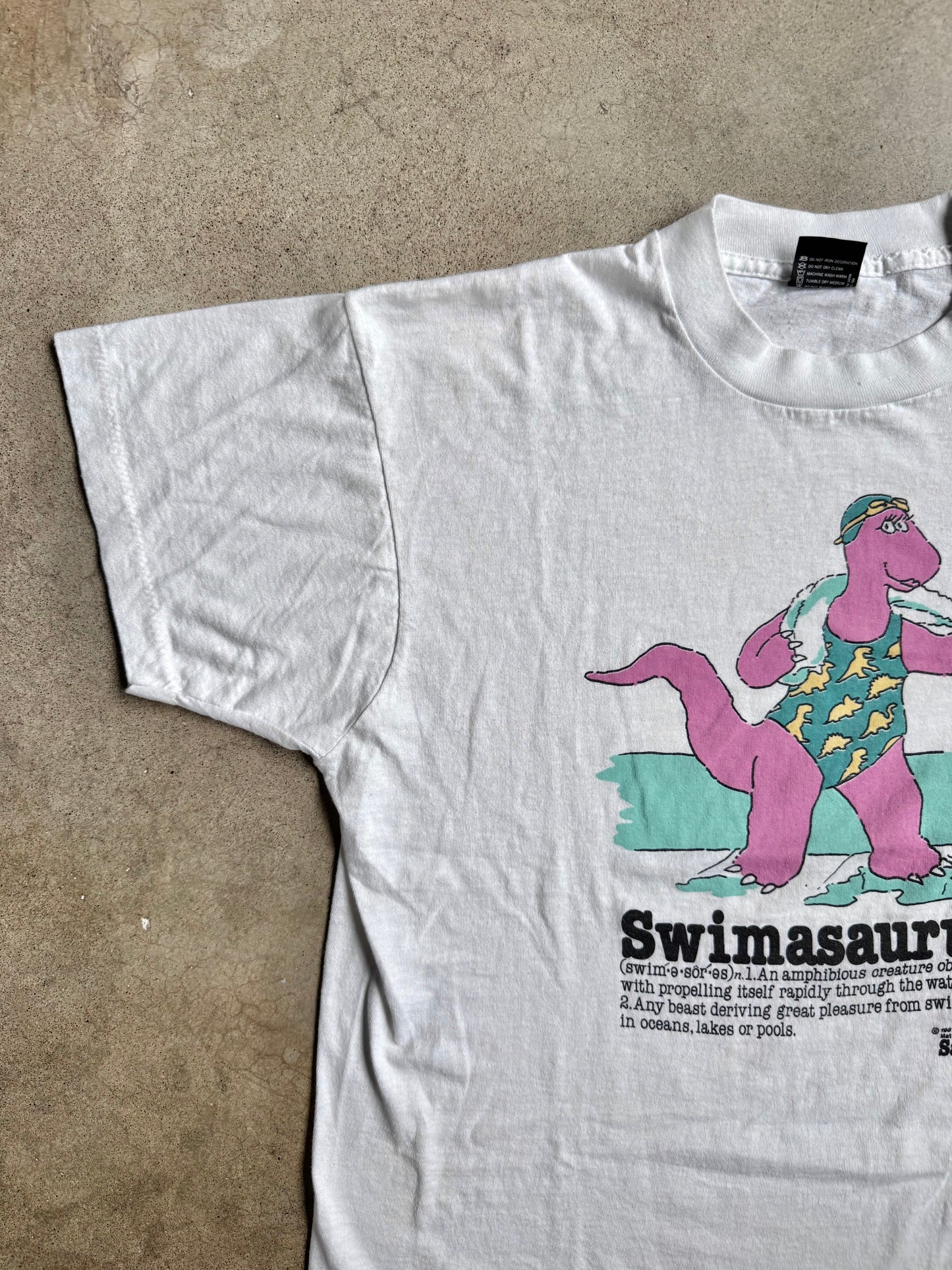 Vintage 1980s Cliff Galbraith “Swimasaurus” Graphic Tee | XL