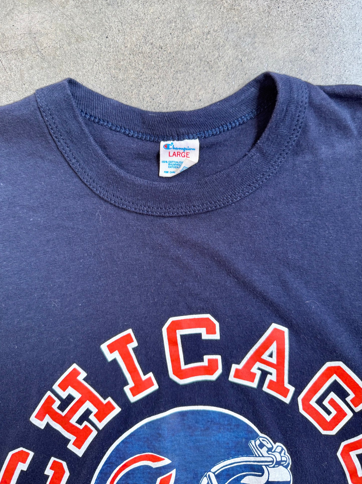 Vintage 1980s Champion Navy Blue Chicago Bears Graphic Tee | Large