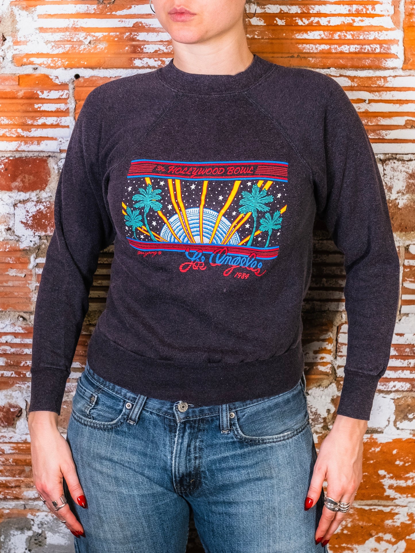 Vintage 1984 Hollywood Bowl Graphic Raglan Sweatshirt | Youth M/L