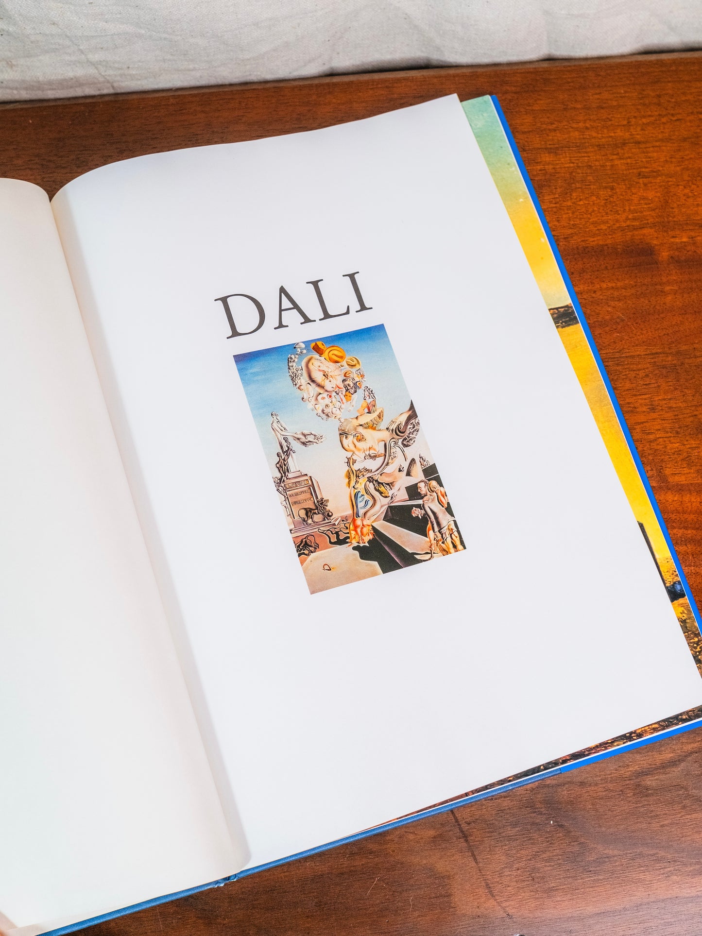 Dali Book