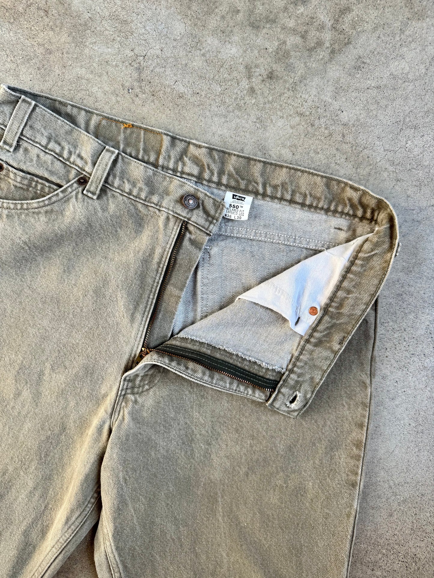 Vintage 1990s Levi’s Orange Tab 550 Relaxed Fit Muted Green Jeans | 36x30