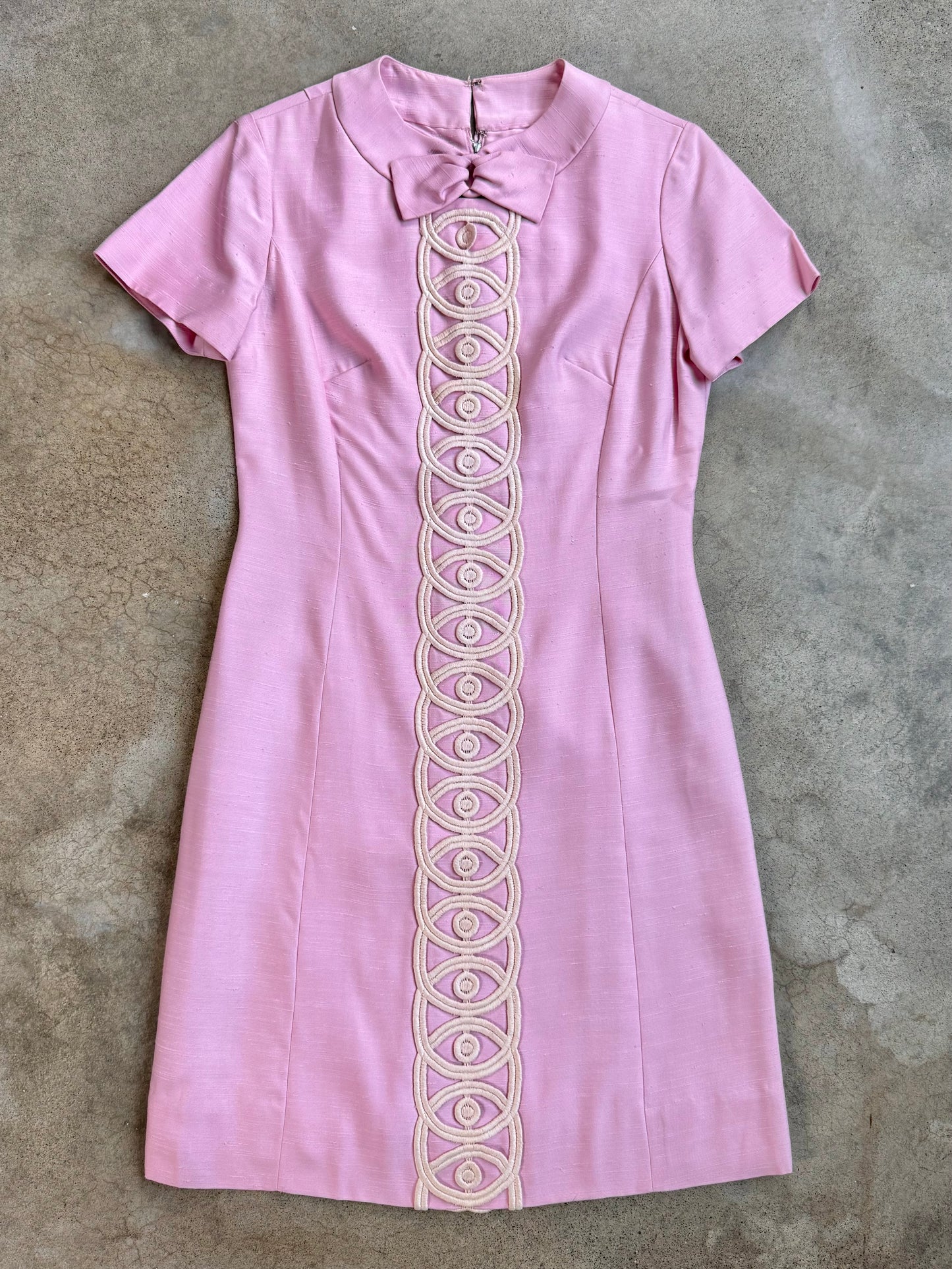 Vintage 1960s Mod Pink Embellished Short Sleeve Dress | Medium