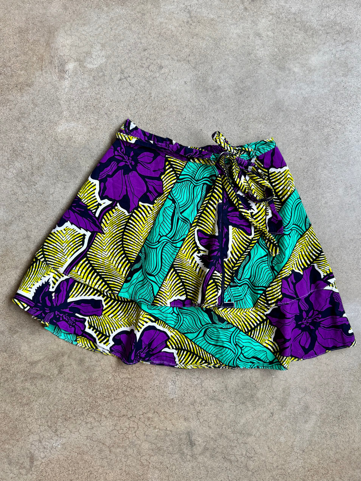 Vintage African Wax Print Tropical Floral Cotton Mini Wrap Skirt | Small