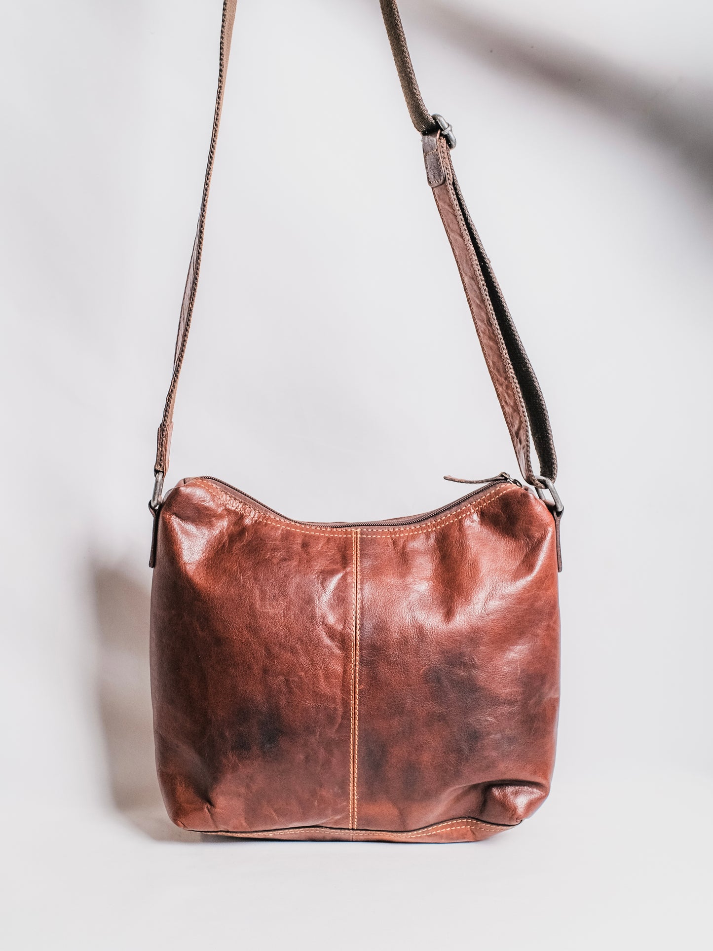 Vintage 1990s Jack Georges Voyager Brown Leather Crossbody Bag