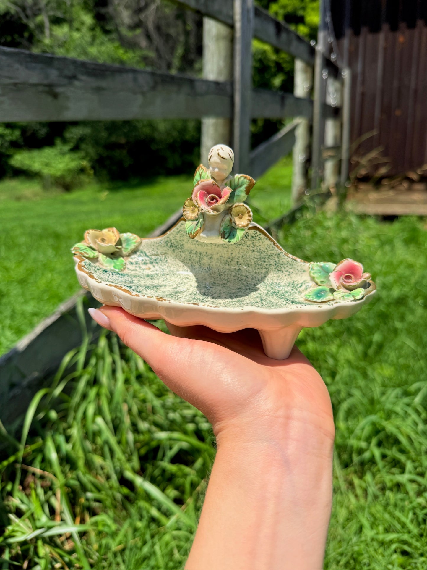 Vintage 1960s Ceramic Cherub Soap Dish