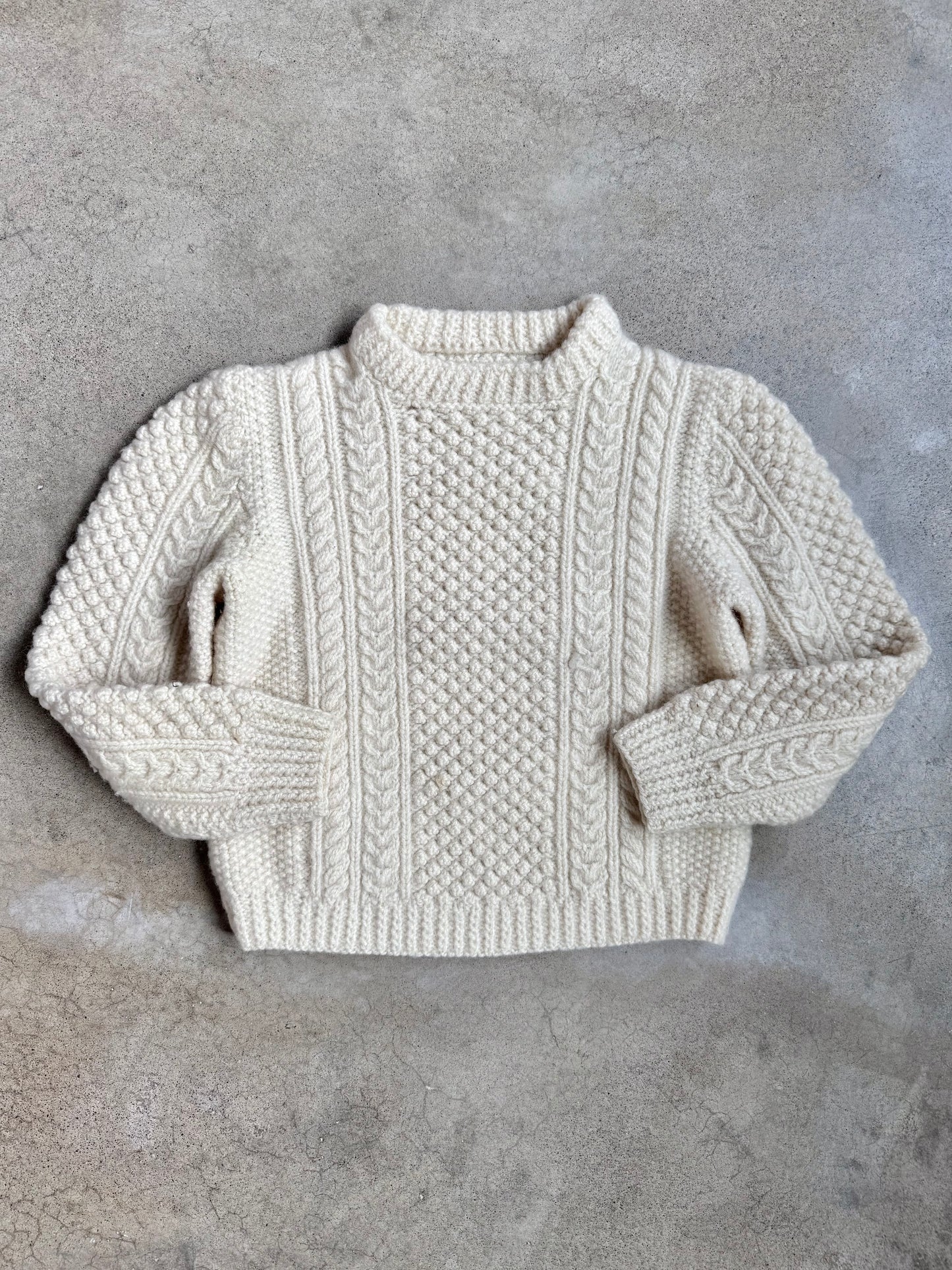 Vintage 1960s Handmade Cream Wool Irish Aran Knit Sweater | Youth L