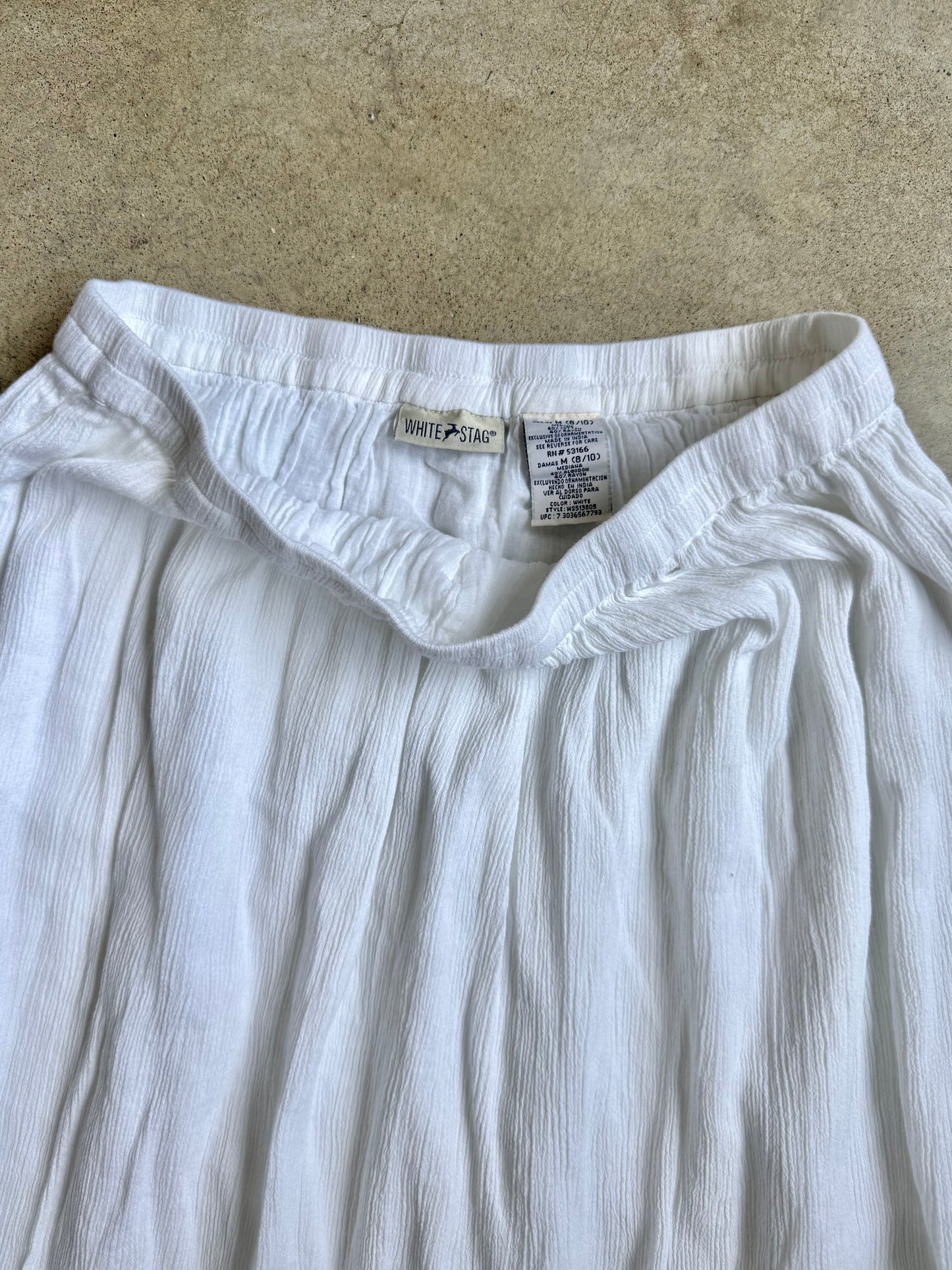 2000s White Floral Embroidered Tiered Maxi Skirt | Medium