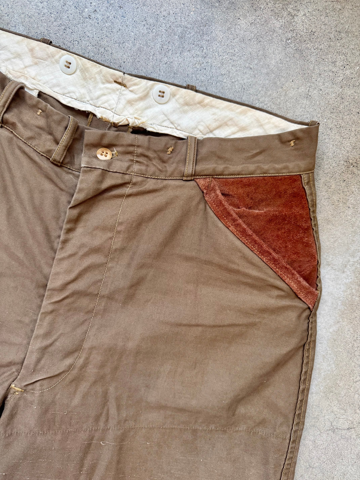 Vintage 1950s American Field Sportswear Brown Cotton Twill & Suede Leather Hunting Pants | Waist 36”