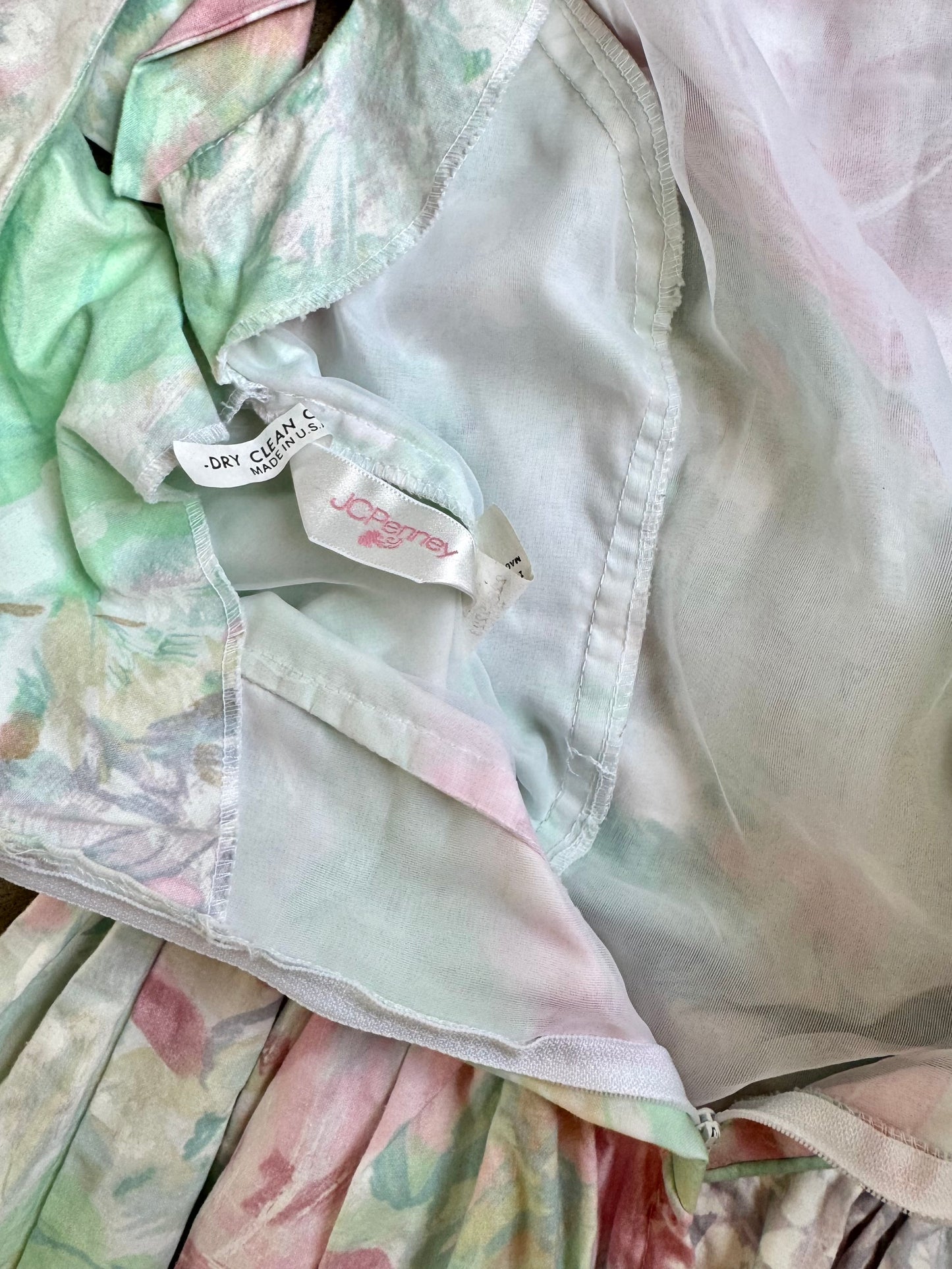 Vintage 1980s JCPenney Pastel Floral Puff Sleeve Formal Dress | Small