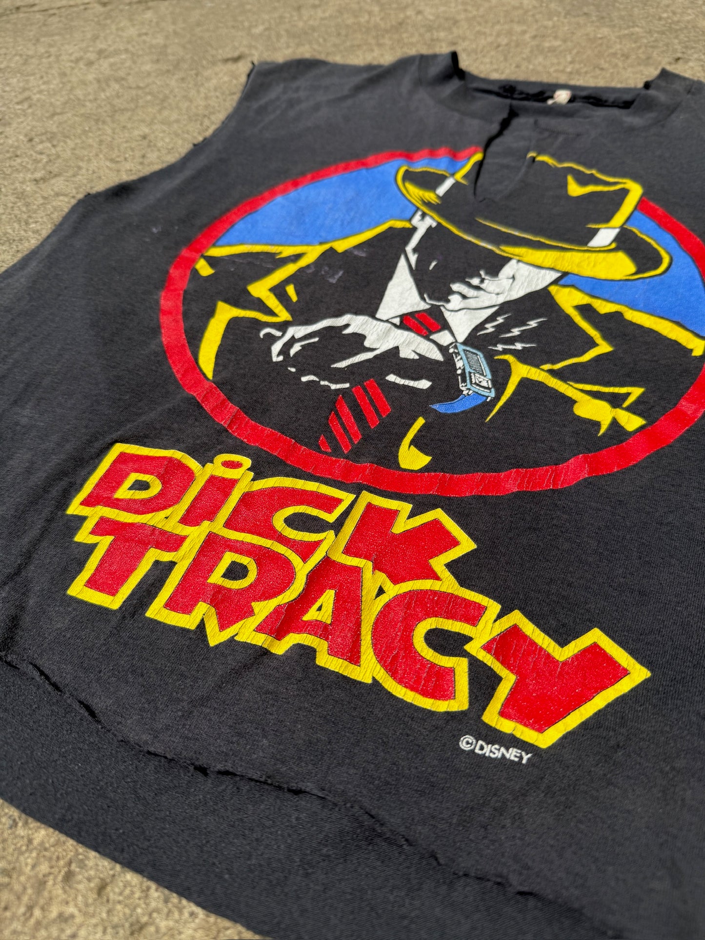 Vintage 1980s Dick Tracy Graphic Cutoff Tee | Large