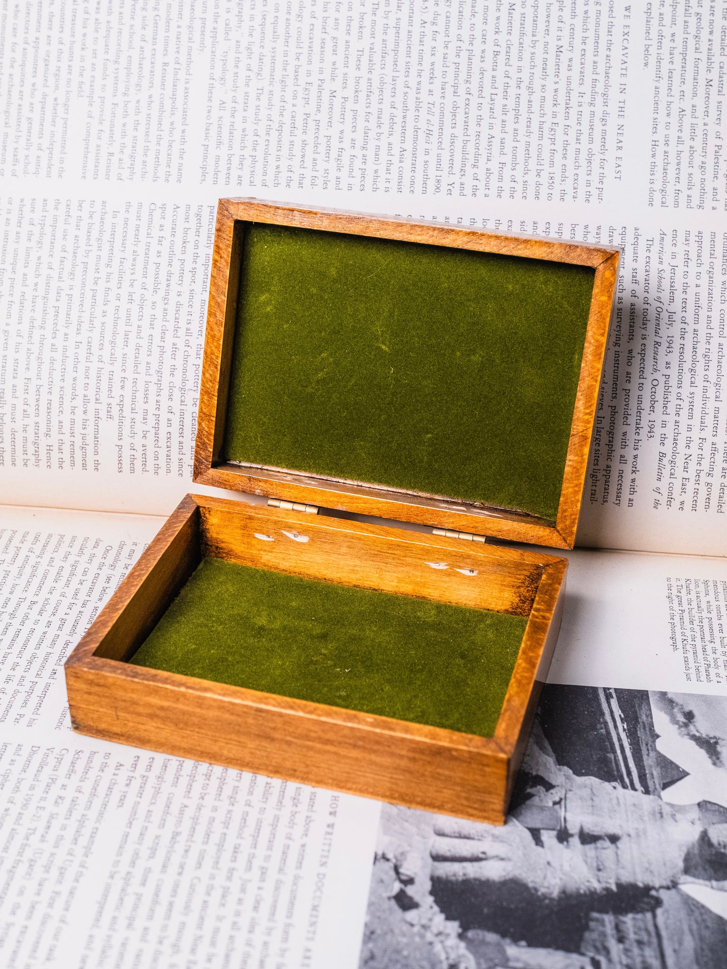 Vintage 1960s Signed "Keep Your Head Down Dummy" Wooden Golf Trinket Box