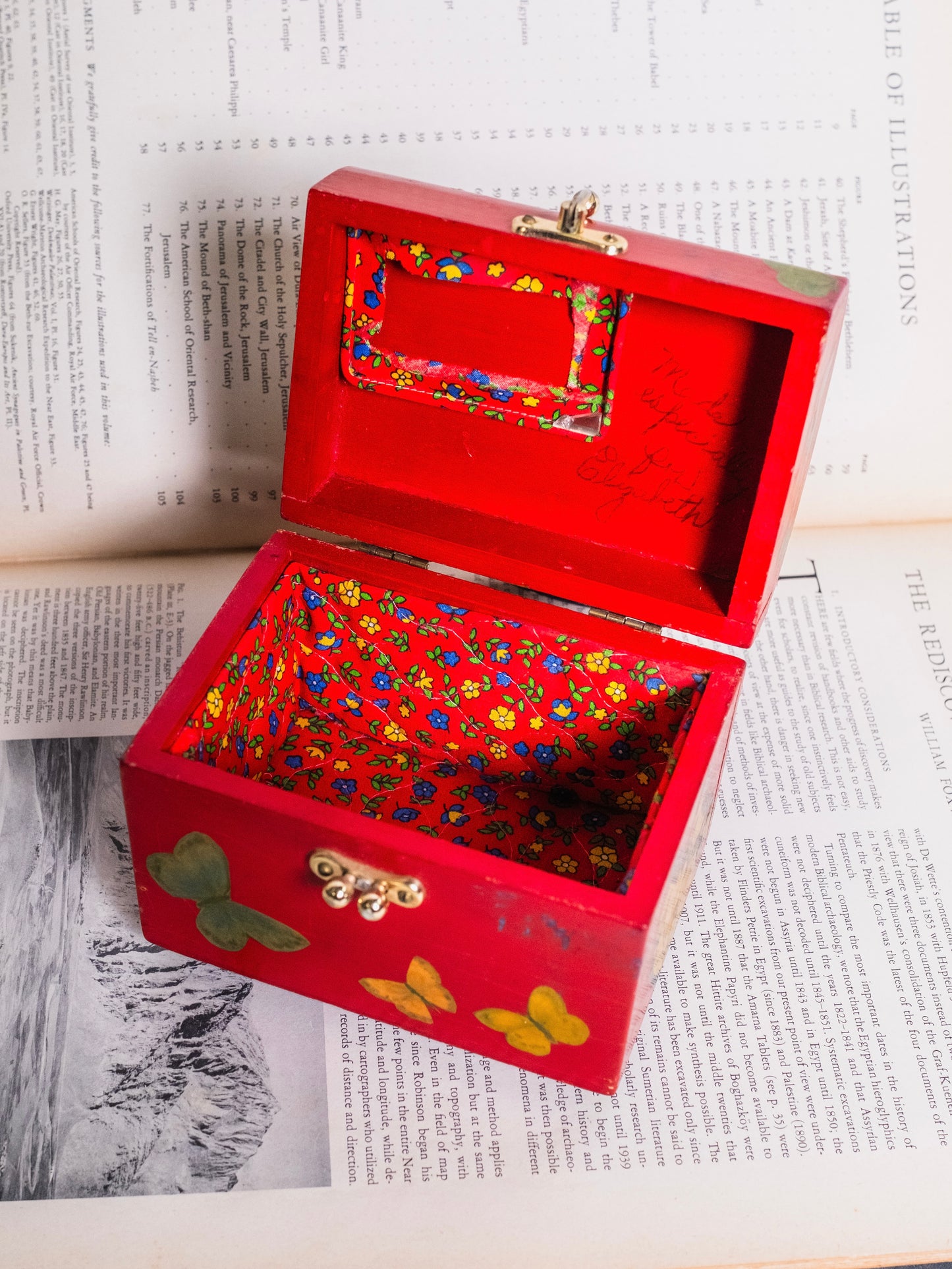 Vintage 1960s Handmade Butterfly Pattern Top Handle Wooden Purse