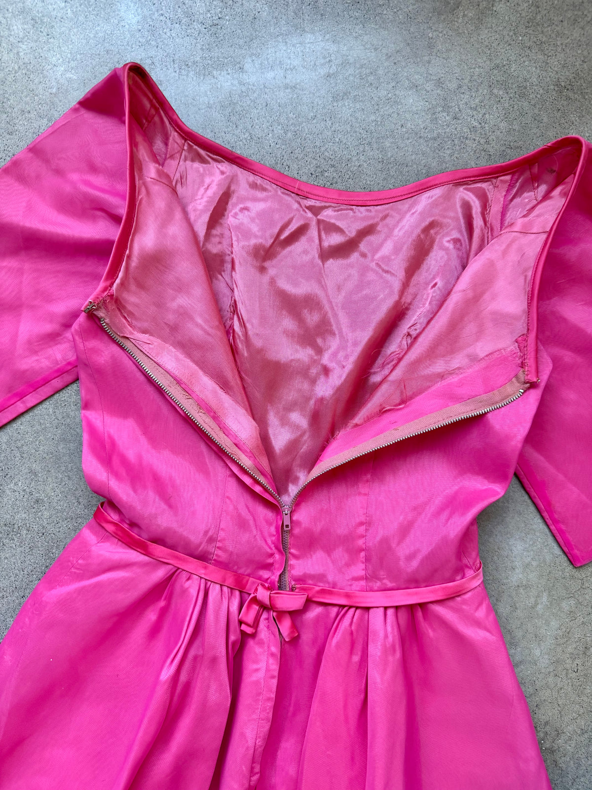 Vintage 1950s Pink Bow Accent Fit & Flare Party Dress | XS