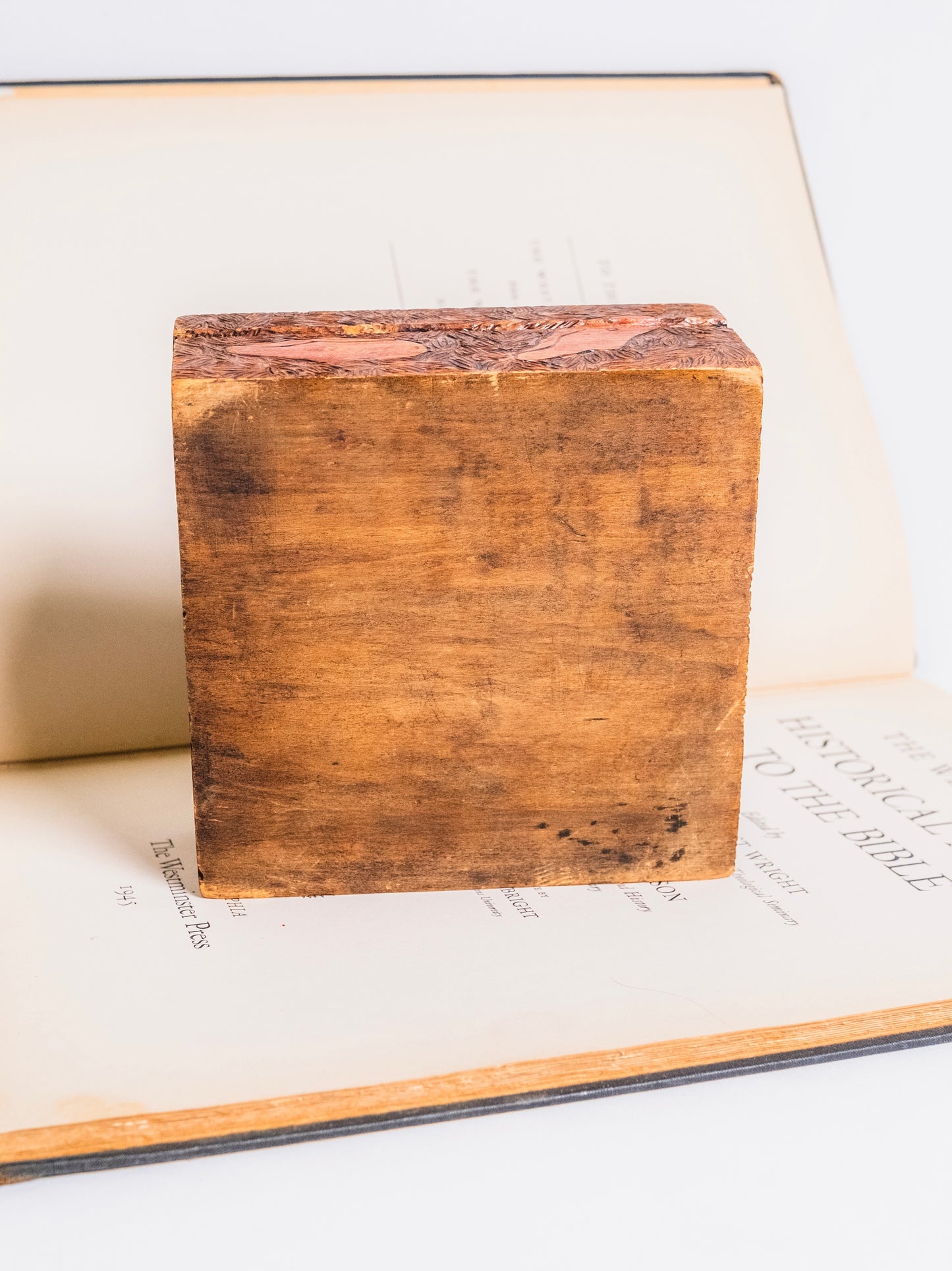 Antique 1920s Wood Pyrography Floral Pattern Box